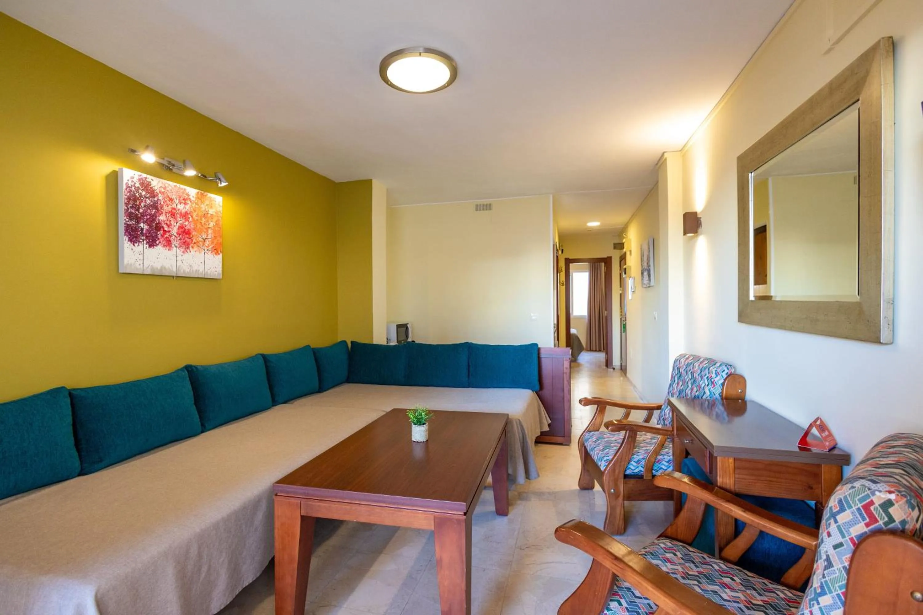 Apartamentos La Jabega