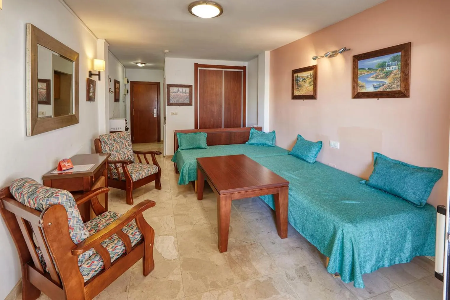 Living room in Apartamentos La Jabega