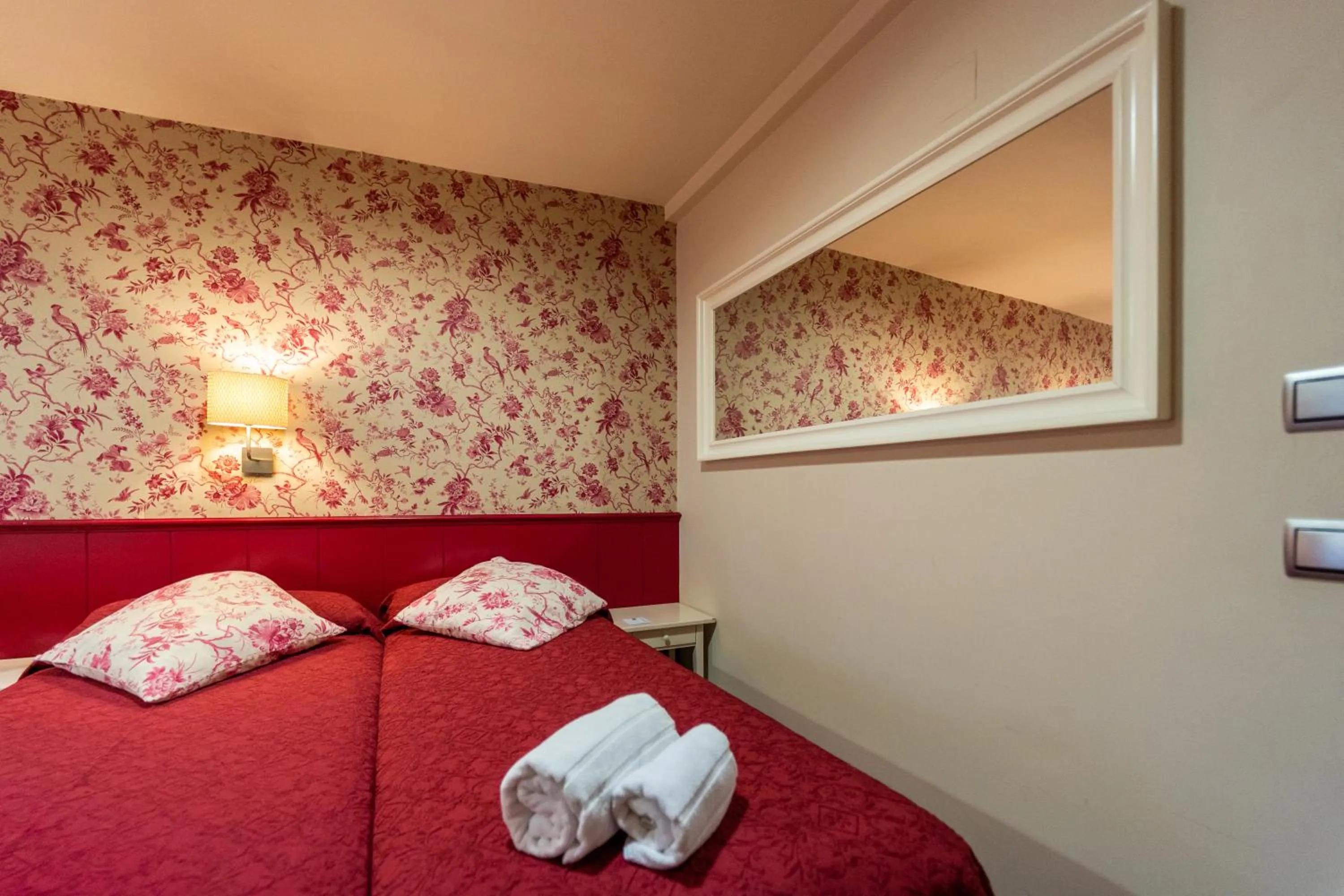 Bed in Hostal Matheu