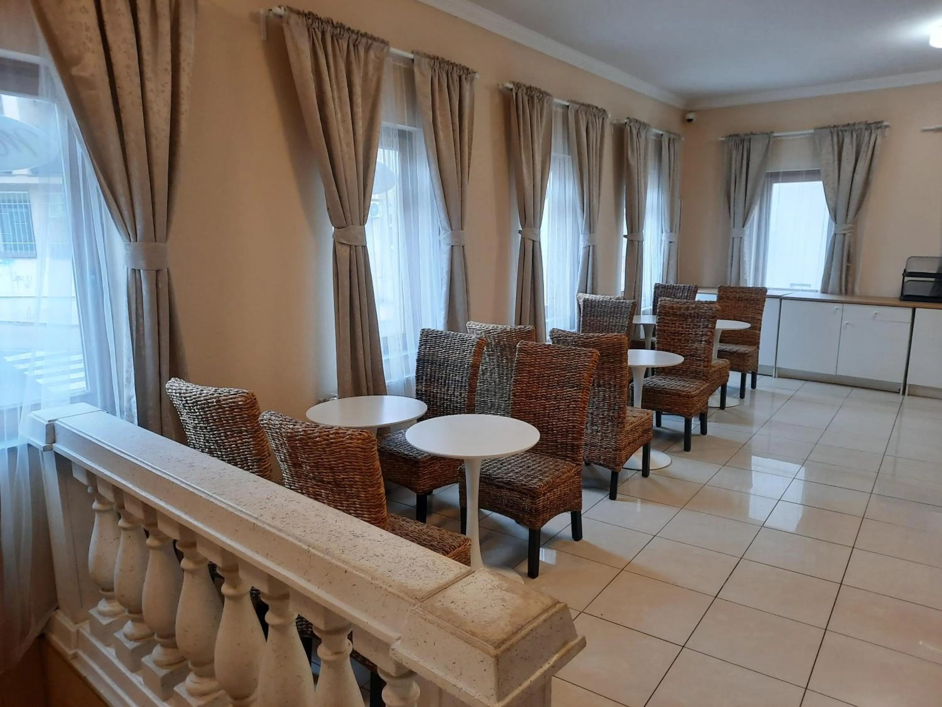 Restaurant/places to eat in Végvári Hotel Eger