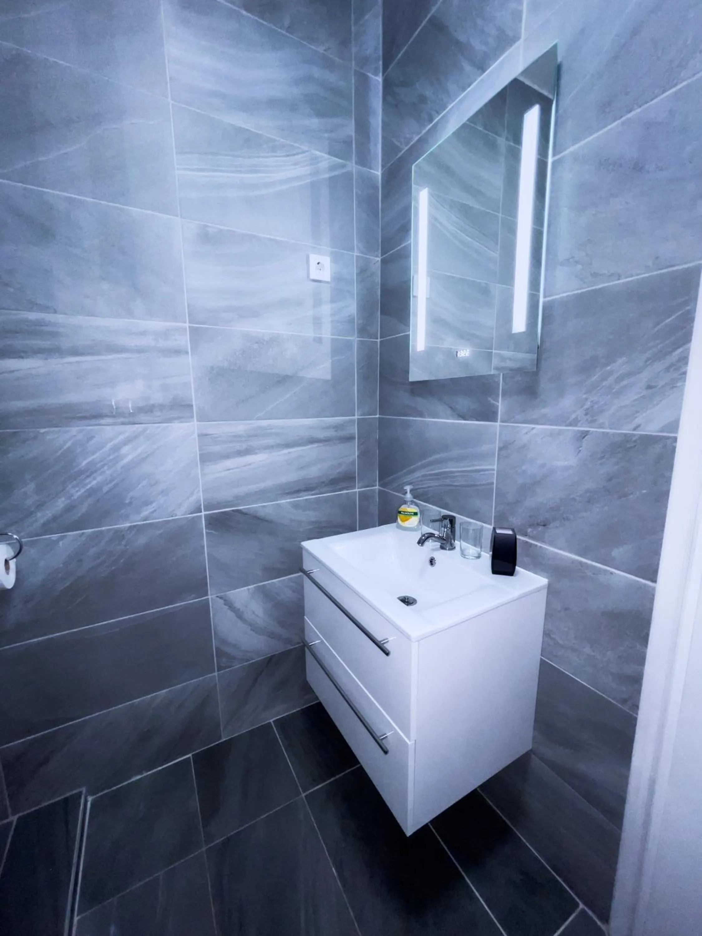 Bathroom in Végvári Hotel Eger