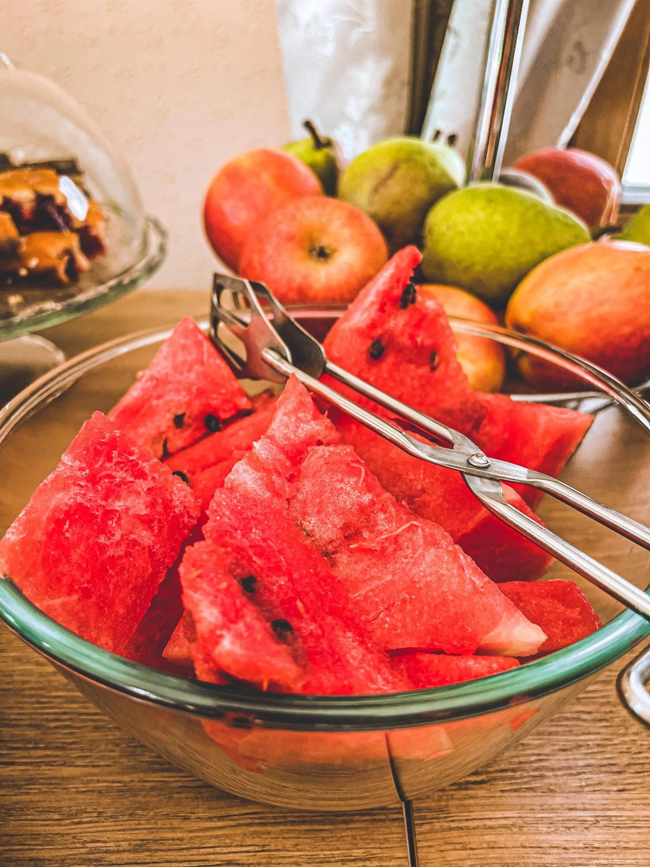 Buffet breakfast in Végvári Hotel Eger