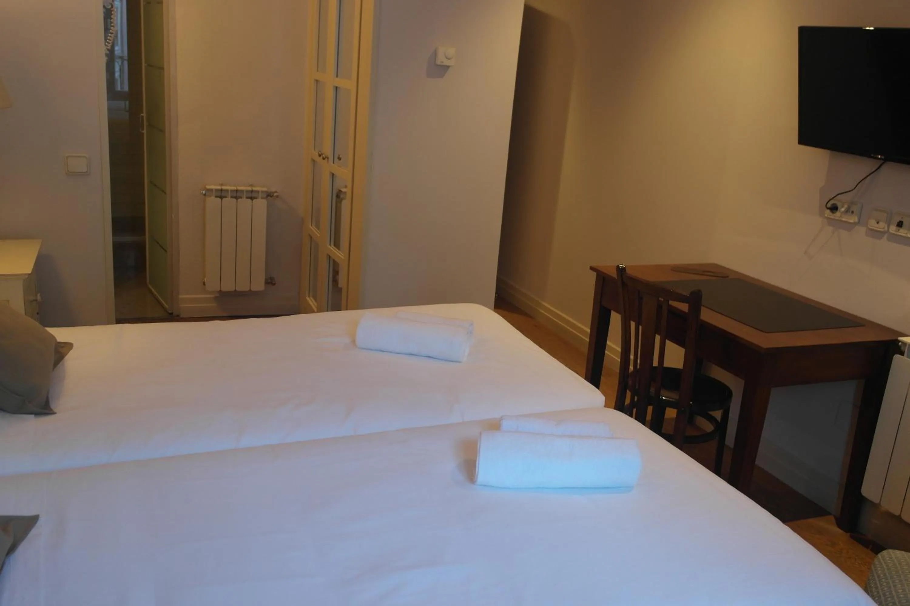 Decorative detail, Bed in Hotel Cuéntame La Puebla