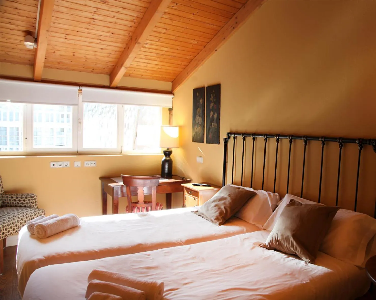 Bedroom, Bed in Hotel Cuéntame La Puebla