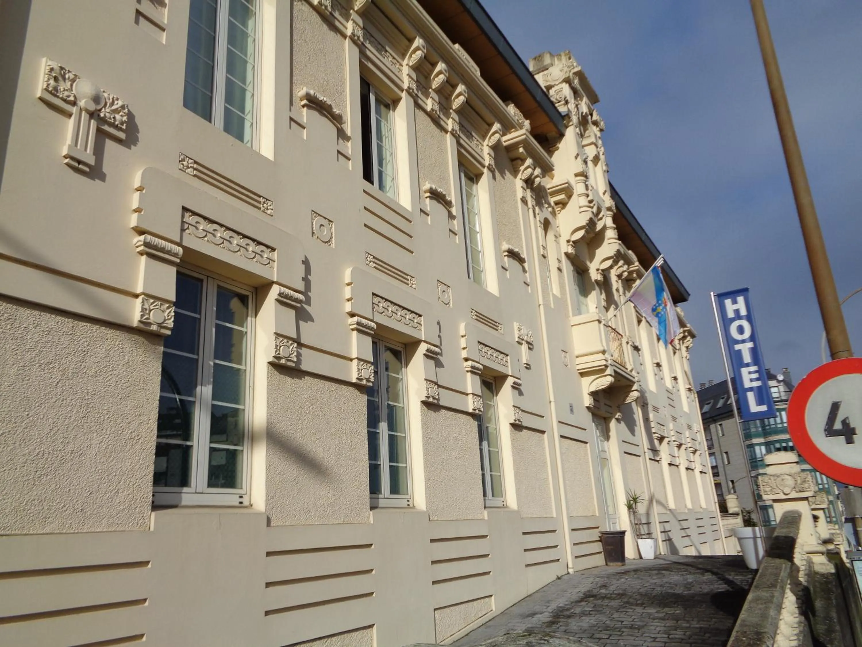 Property building in Hotel Villa De Betanzos