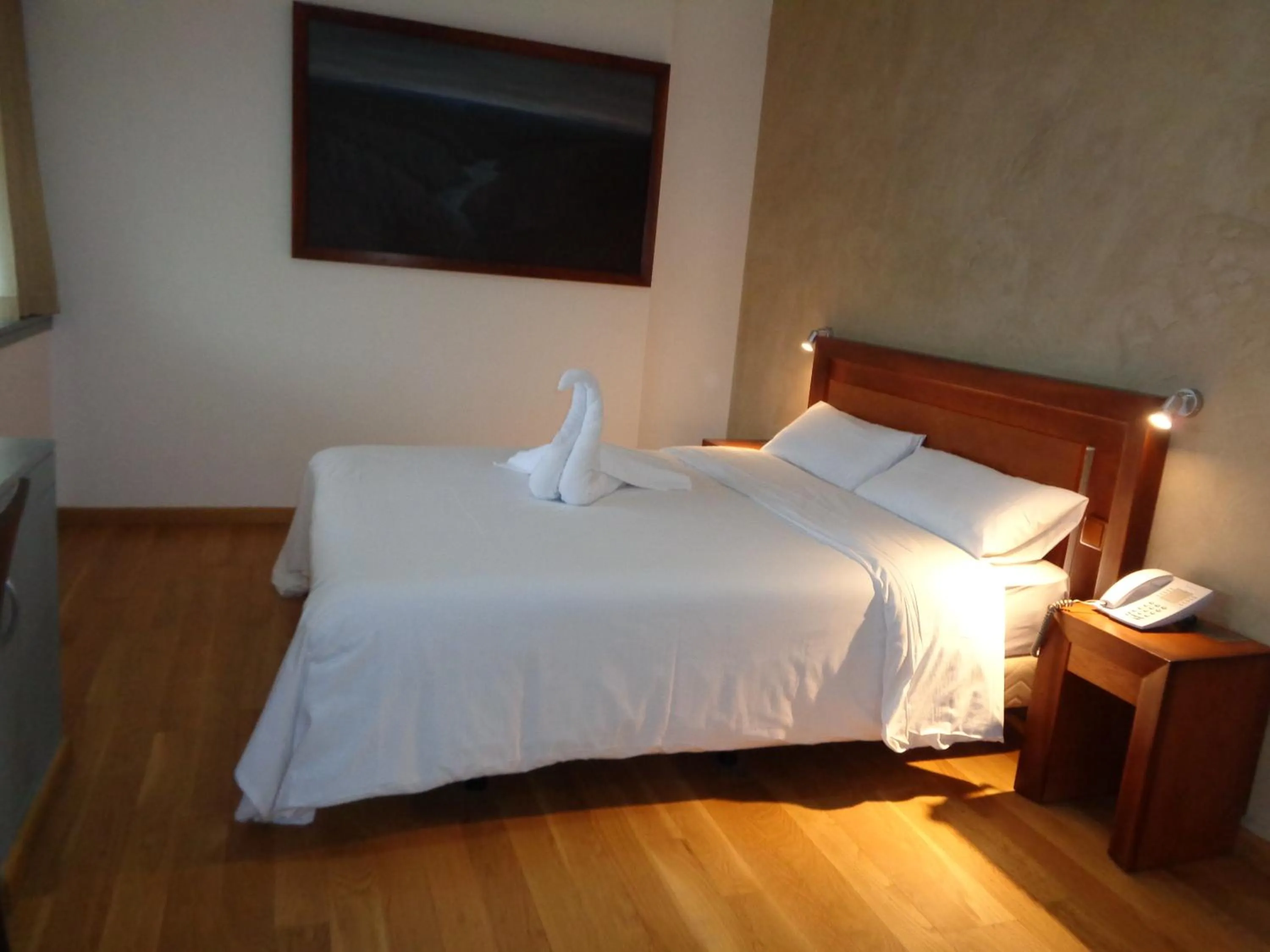 Photo of the whole room in Hotel Villa De Betanzos