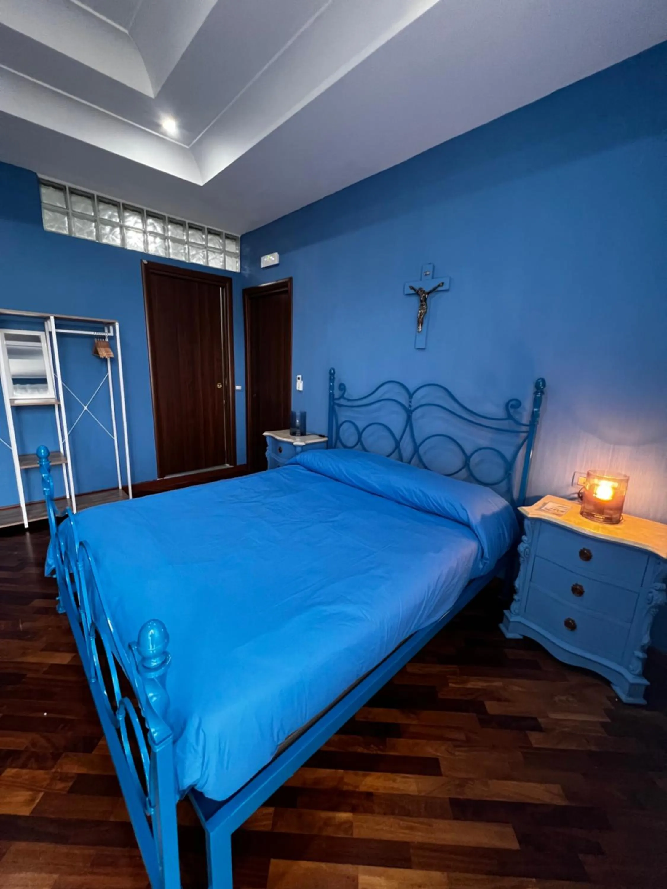 Bed in RaRoom Colors