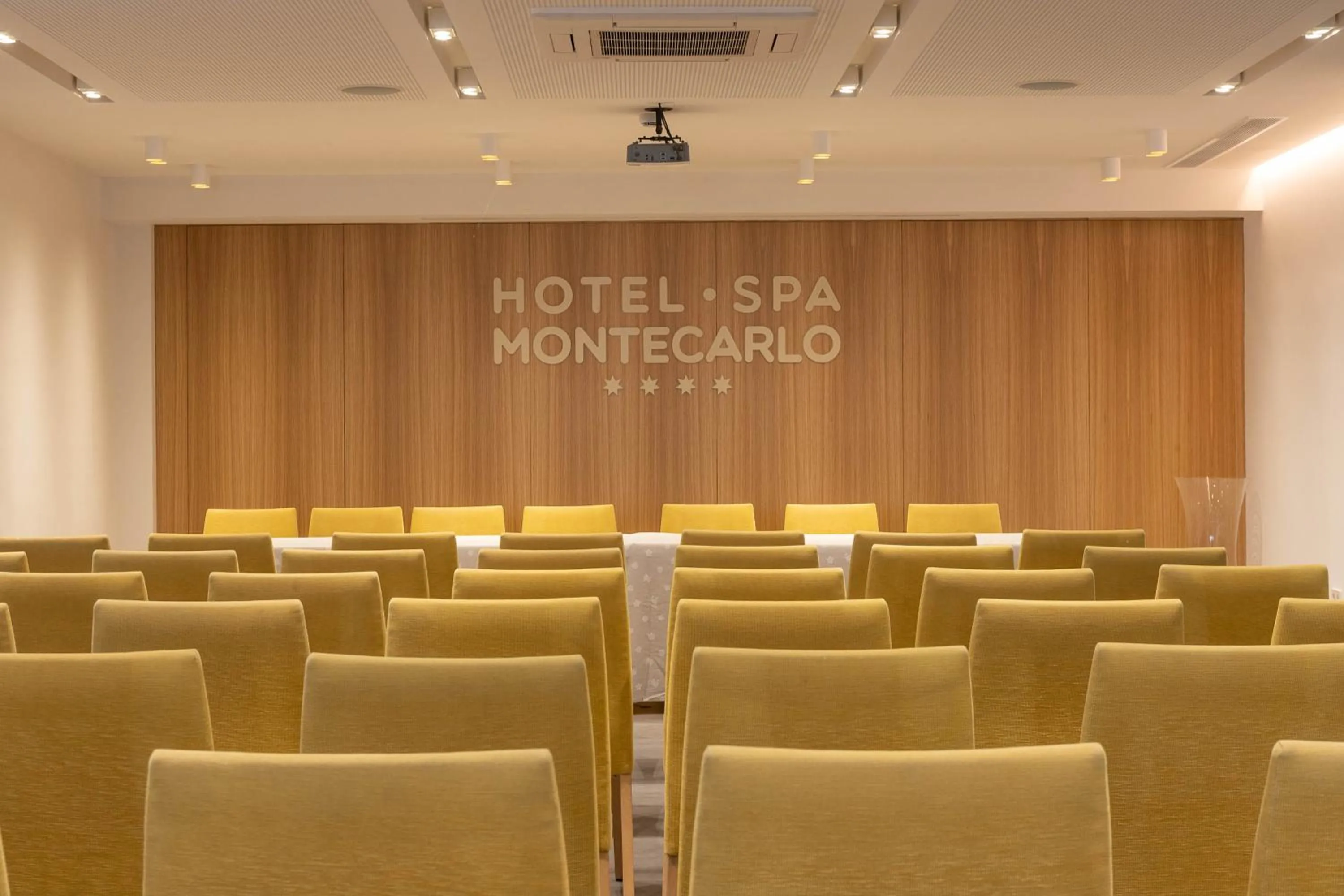 Meeting/conference room in Hotel Montecarlo Spa & Wellness