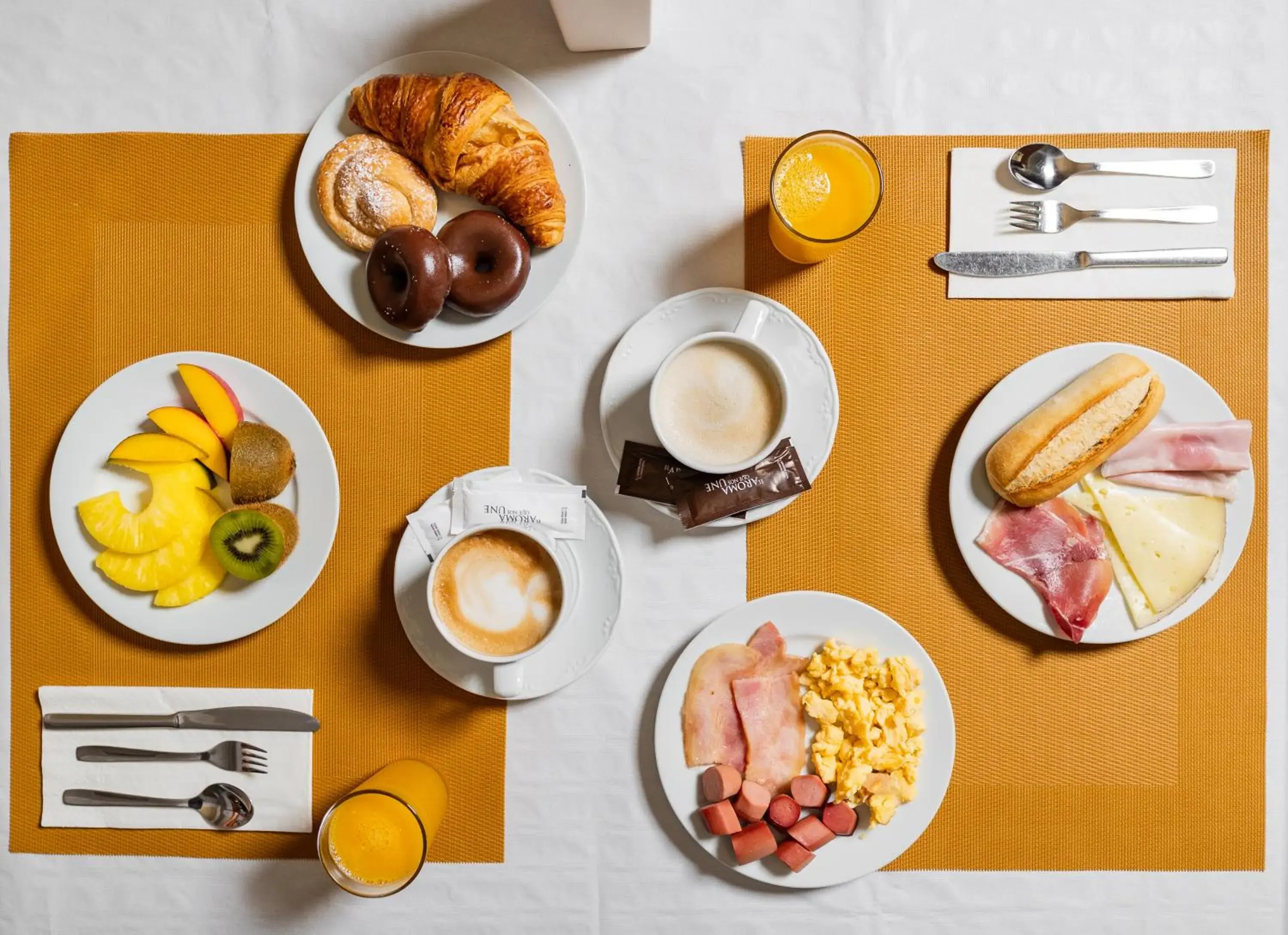 Breakfast in Hotel Villa San Juan Breakfast in Hotel Villa San Juan