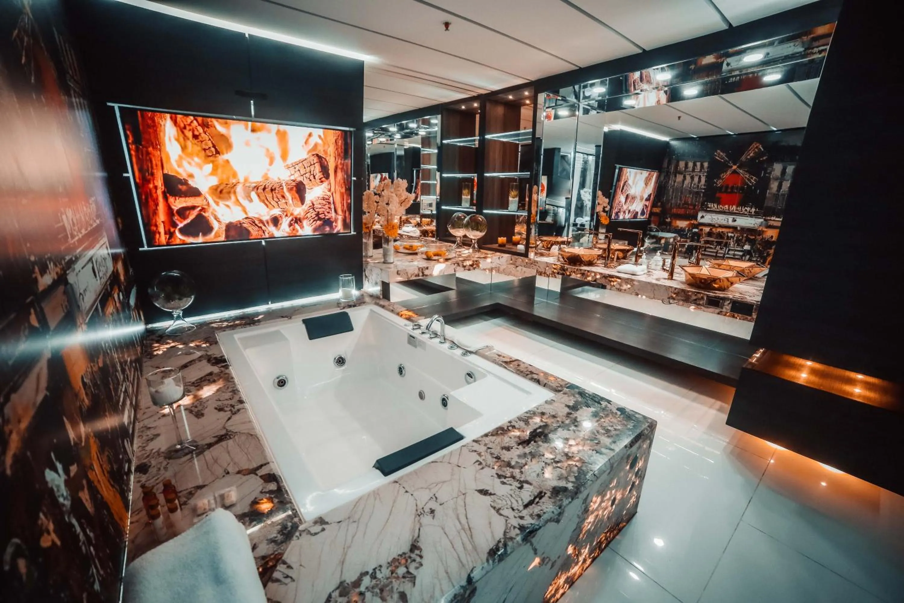 Hot Tub in 1Million Luxury Suites