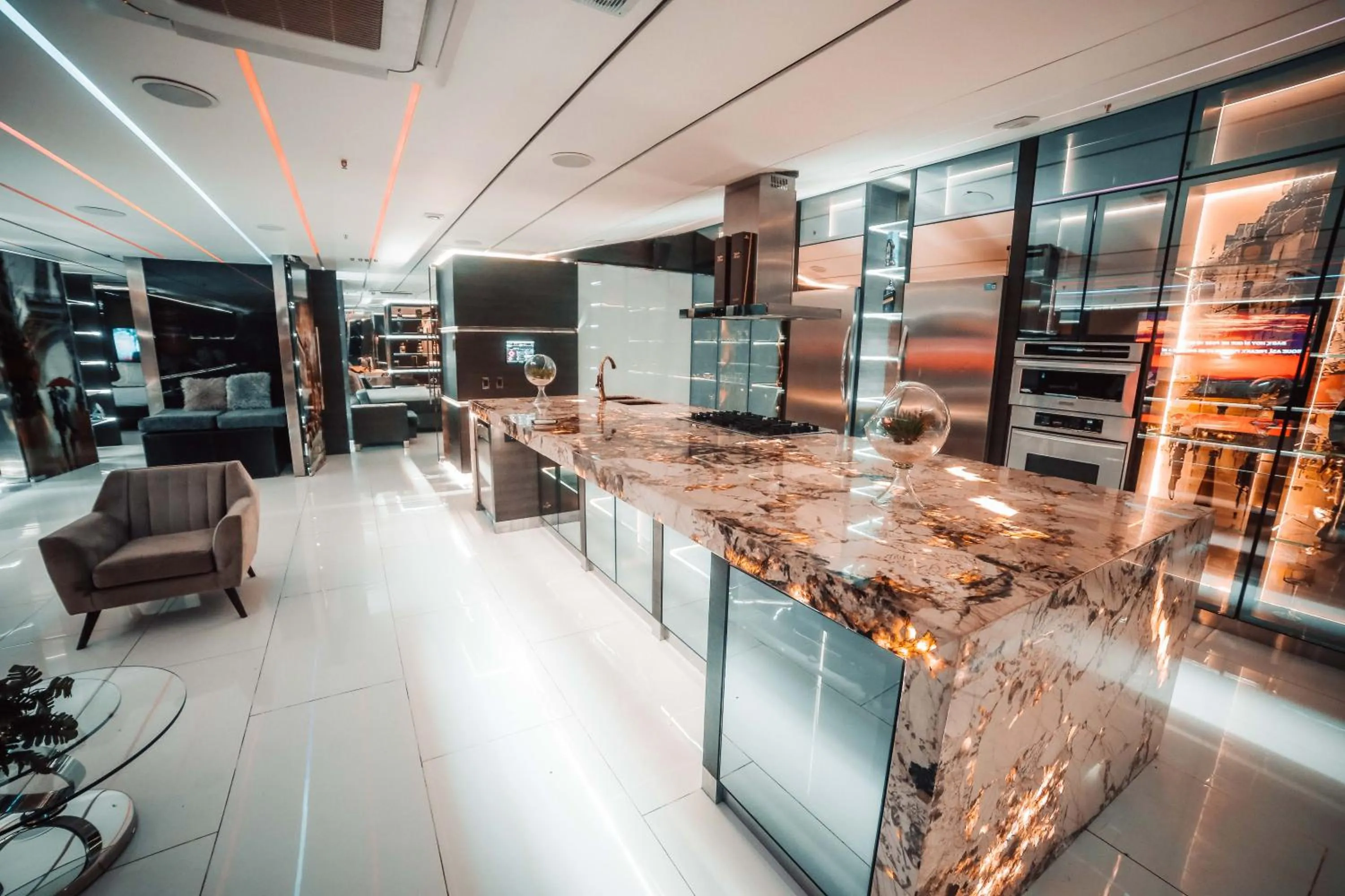 Kitchen or kitchenette in 1Million Luxury Suites
