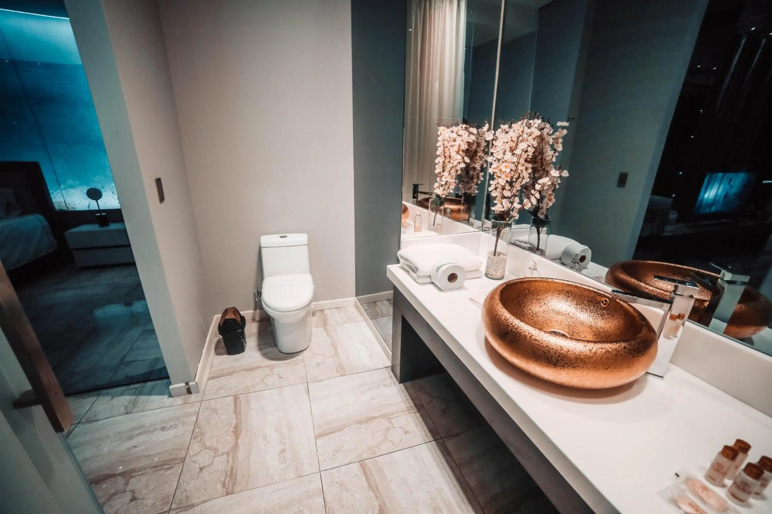 Shower in 1Million Luxury Suites