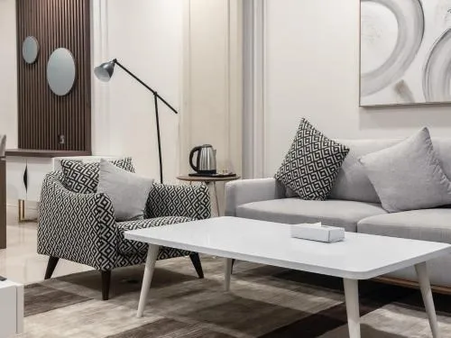 Living room in Abraj Royal Hotel