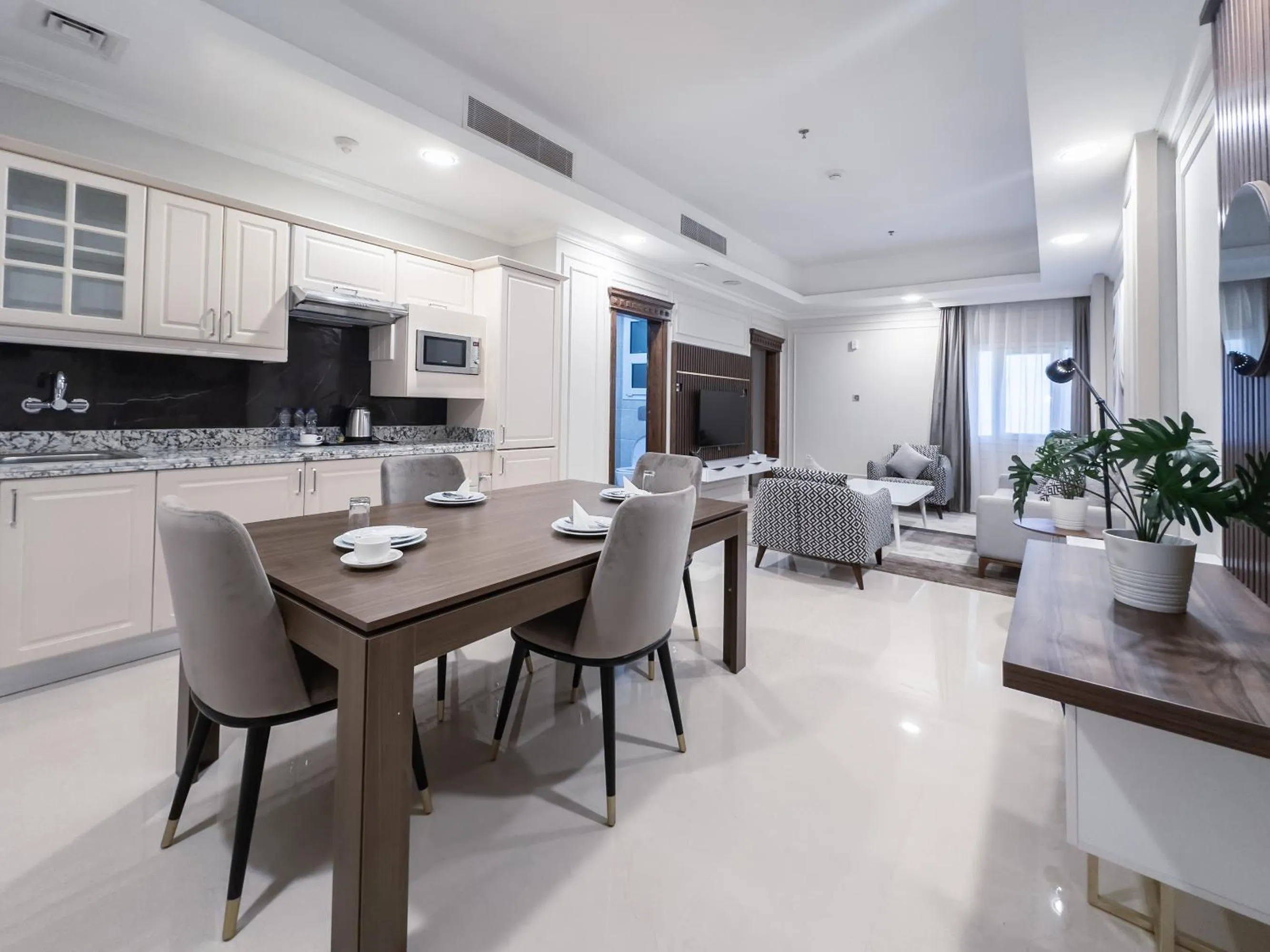 Kitchen or kitchenette in Abraj Royal Hotel