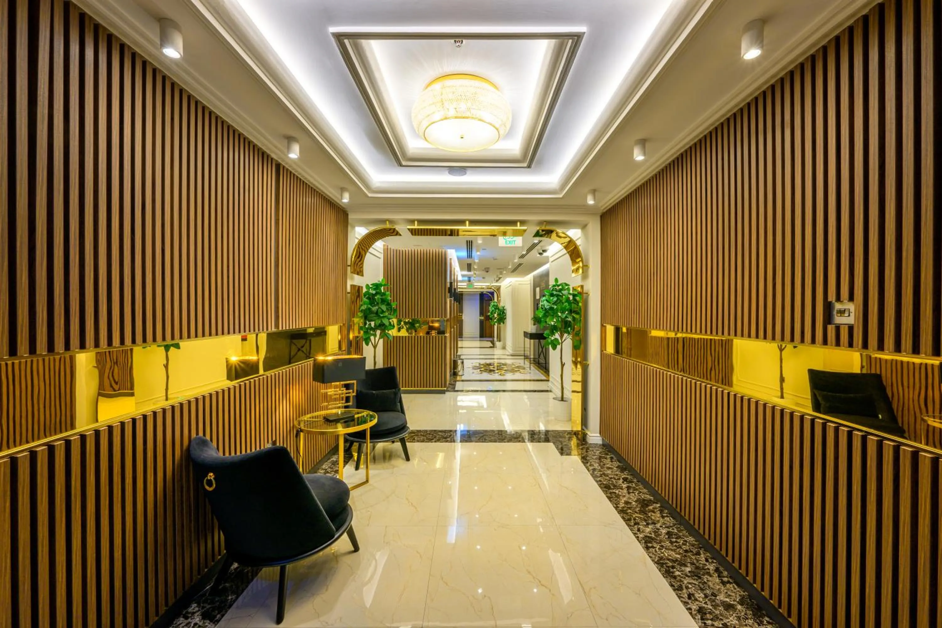 elevator in Abraj Royal Hotel