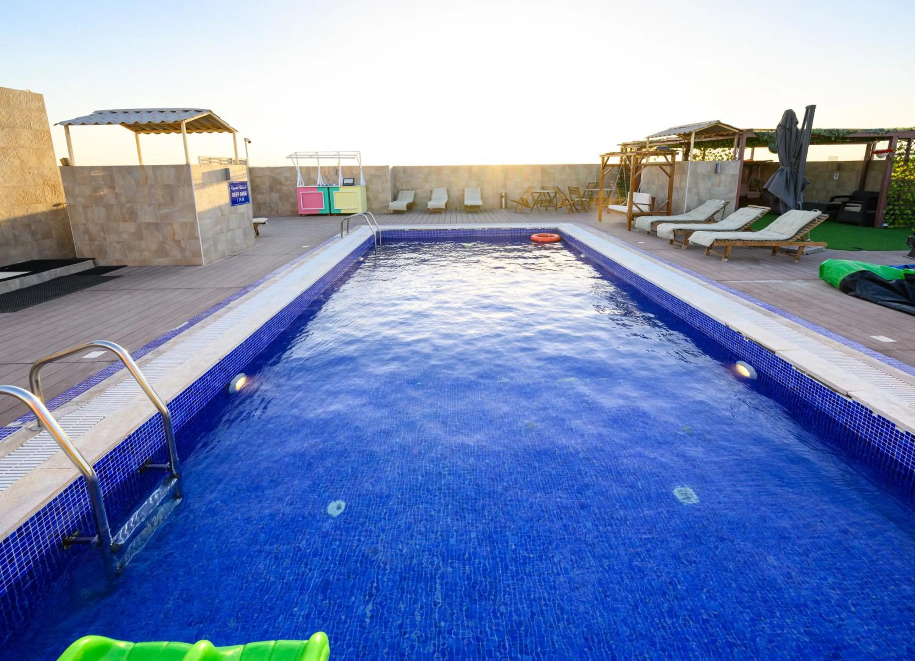 Pool view in Abraj Royal Hotel