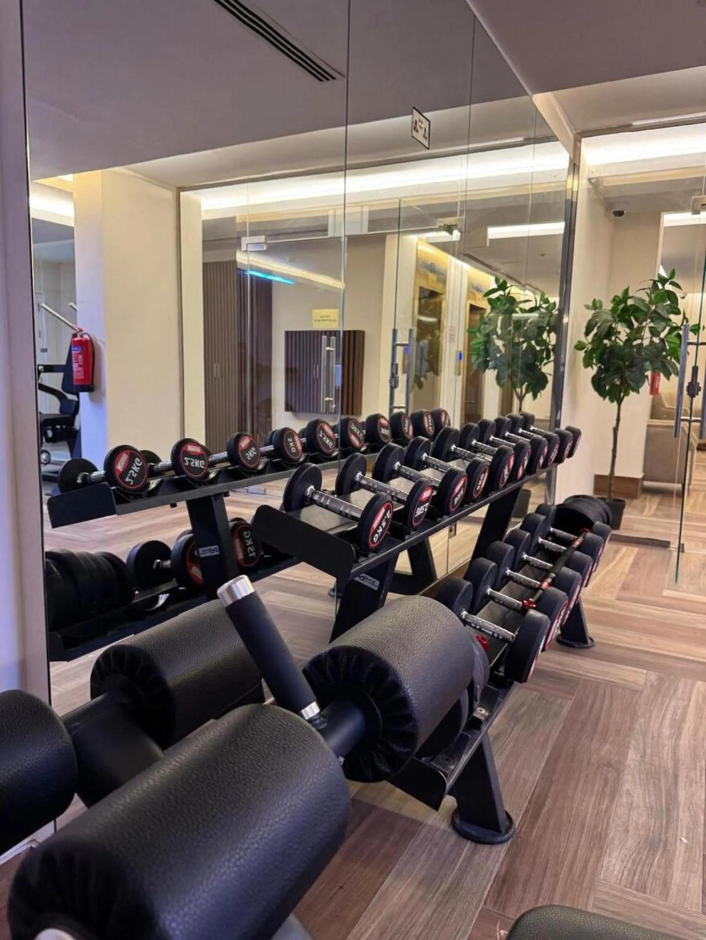 Fitness centre/facilities in Abraj Royal Hotel