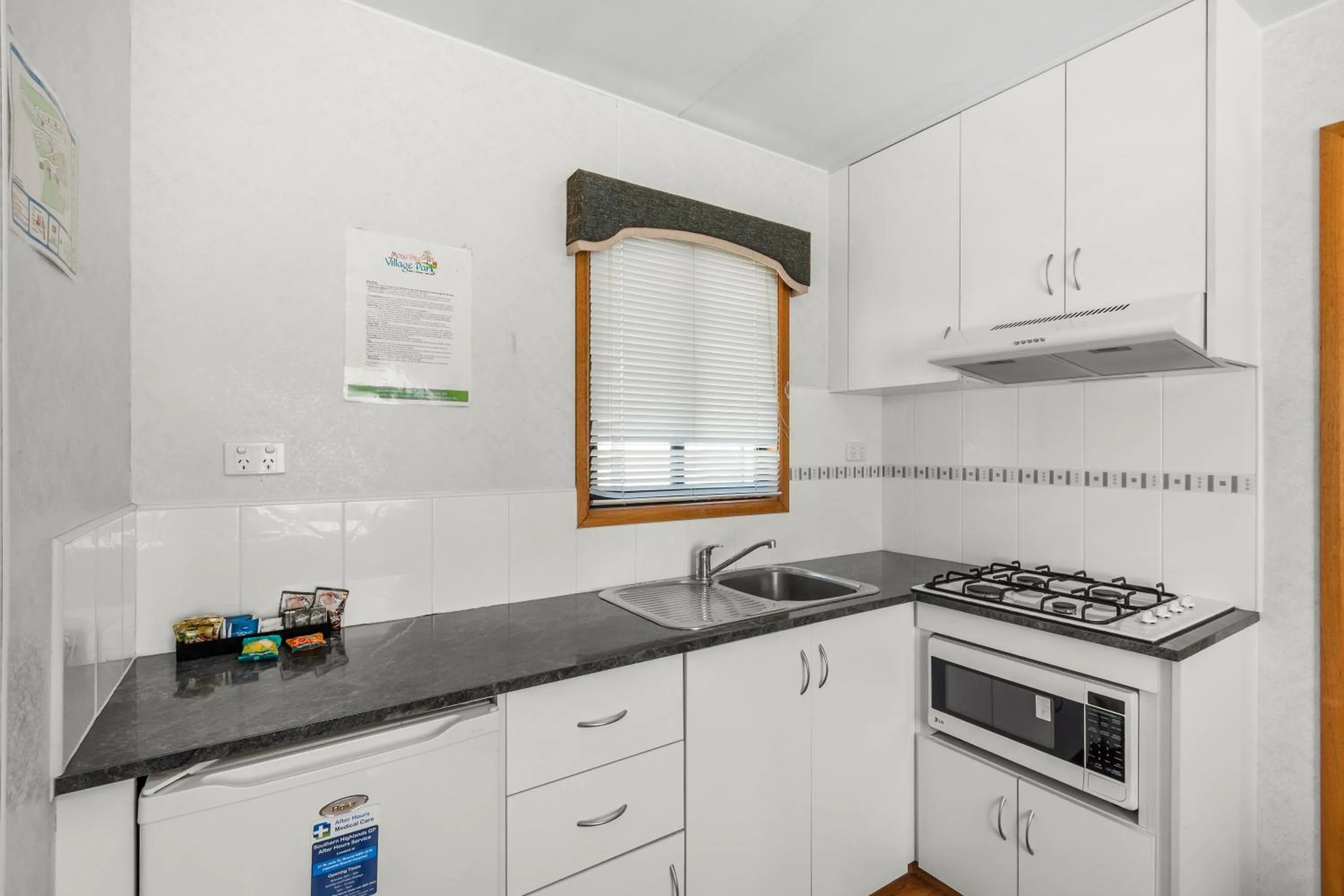 Kitchen or kitchenette in Moss Vale Holiday Park