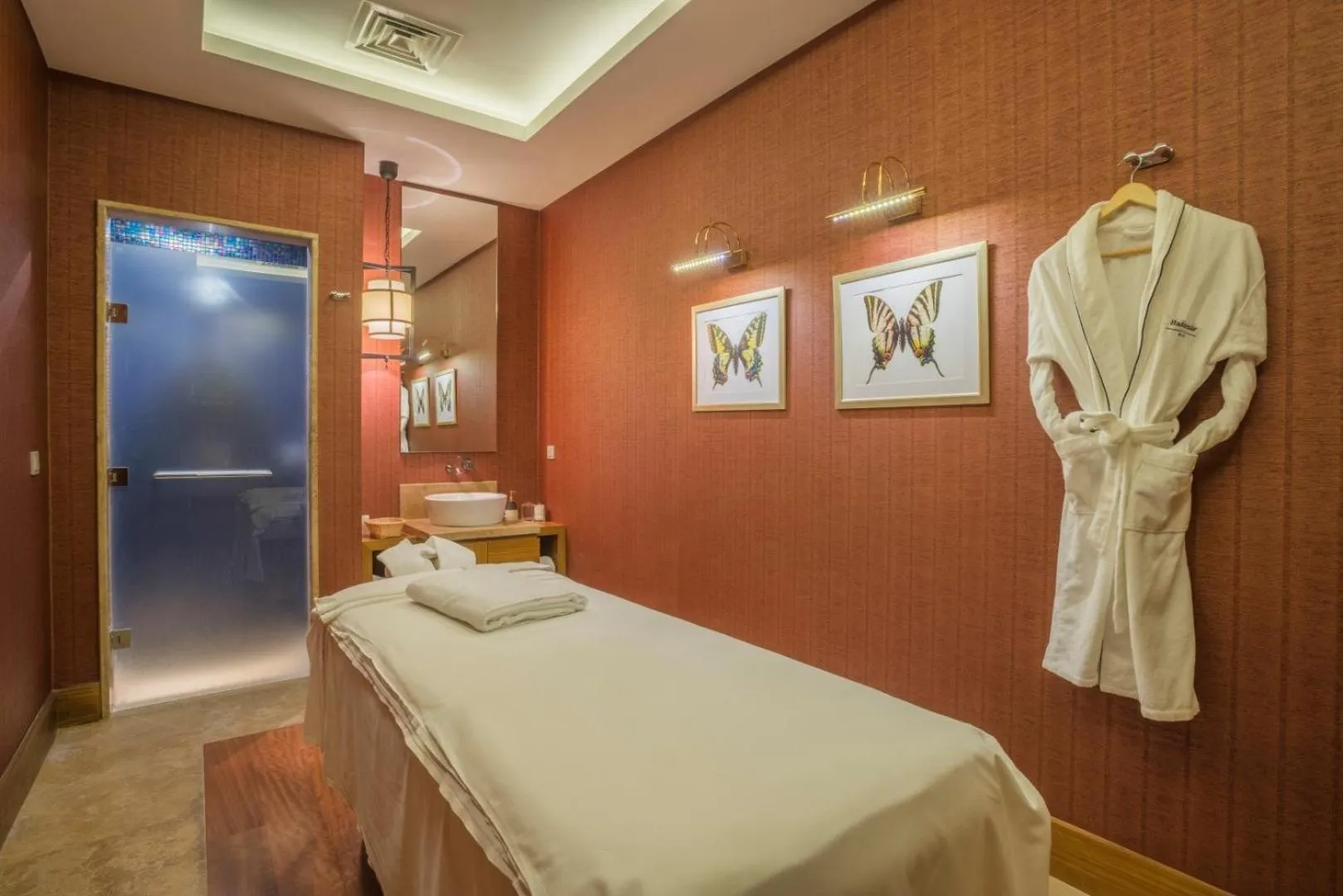 Massage in Badamdar Hotel and Residences