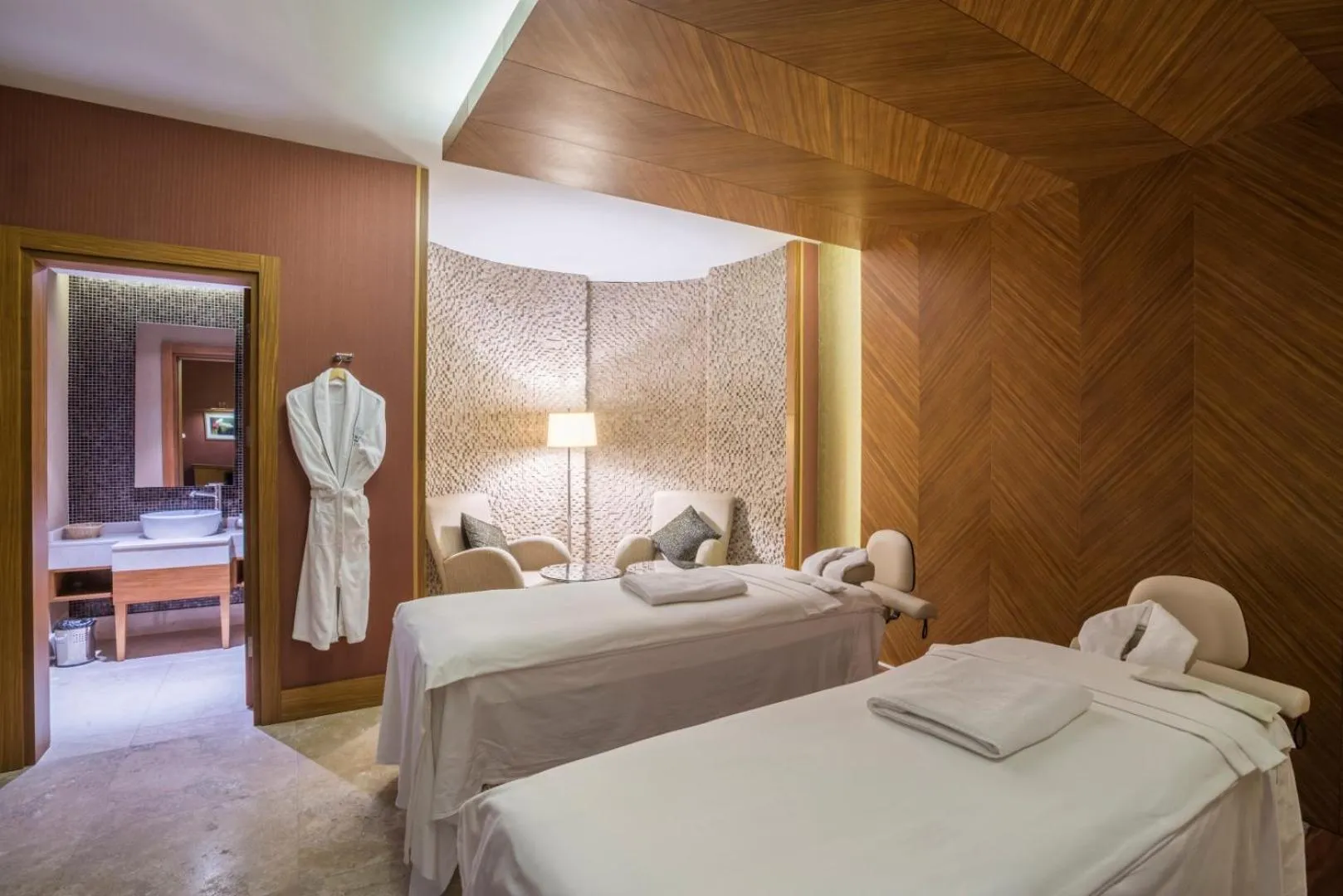 Massage, Bed in Badamdar Hotel and Residences