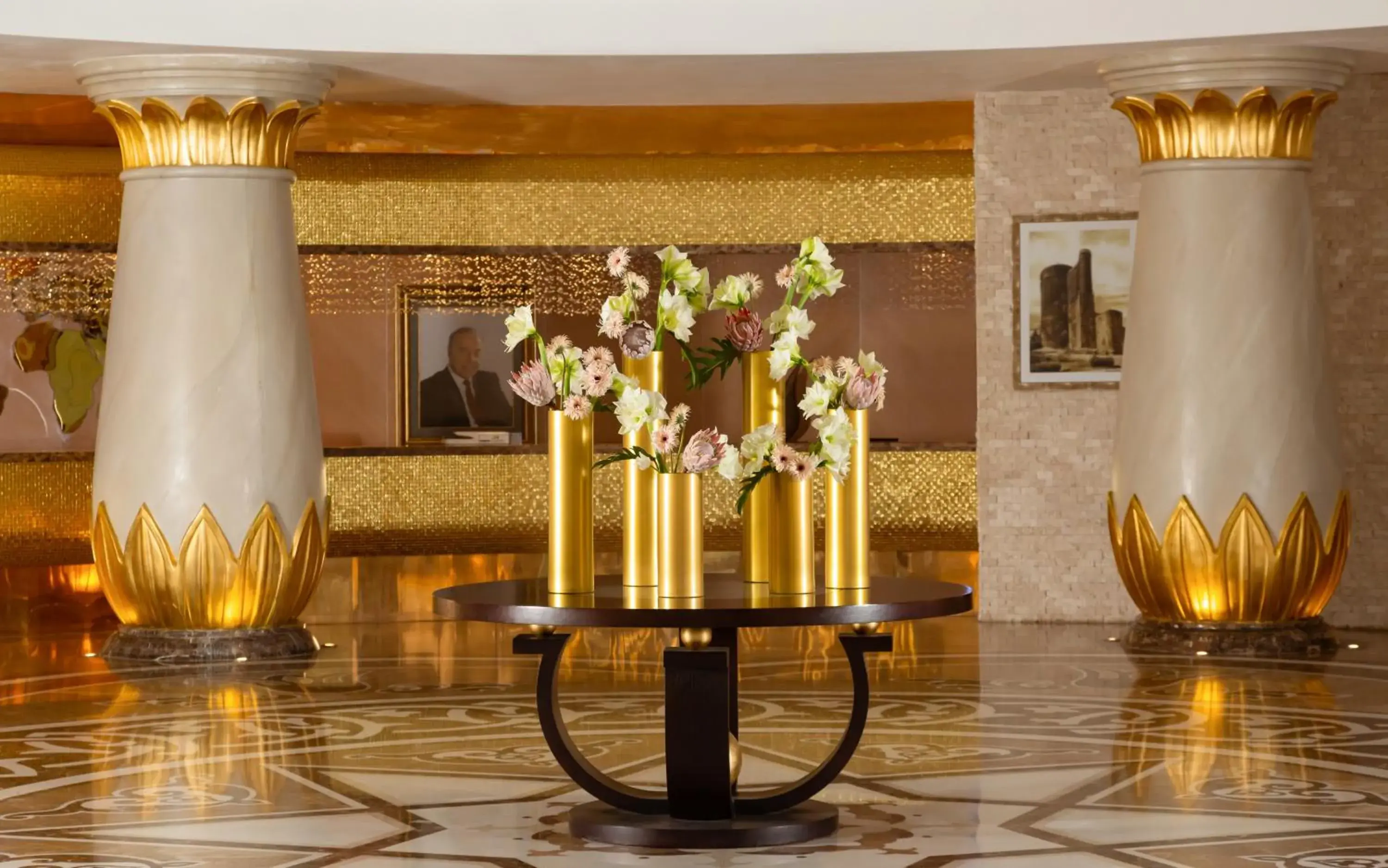 Lobby or reception in Badamdar Hotel and Residences Lobby or reception in Badamdar Hotel and Residences