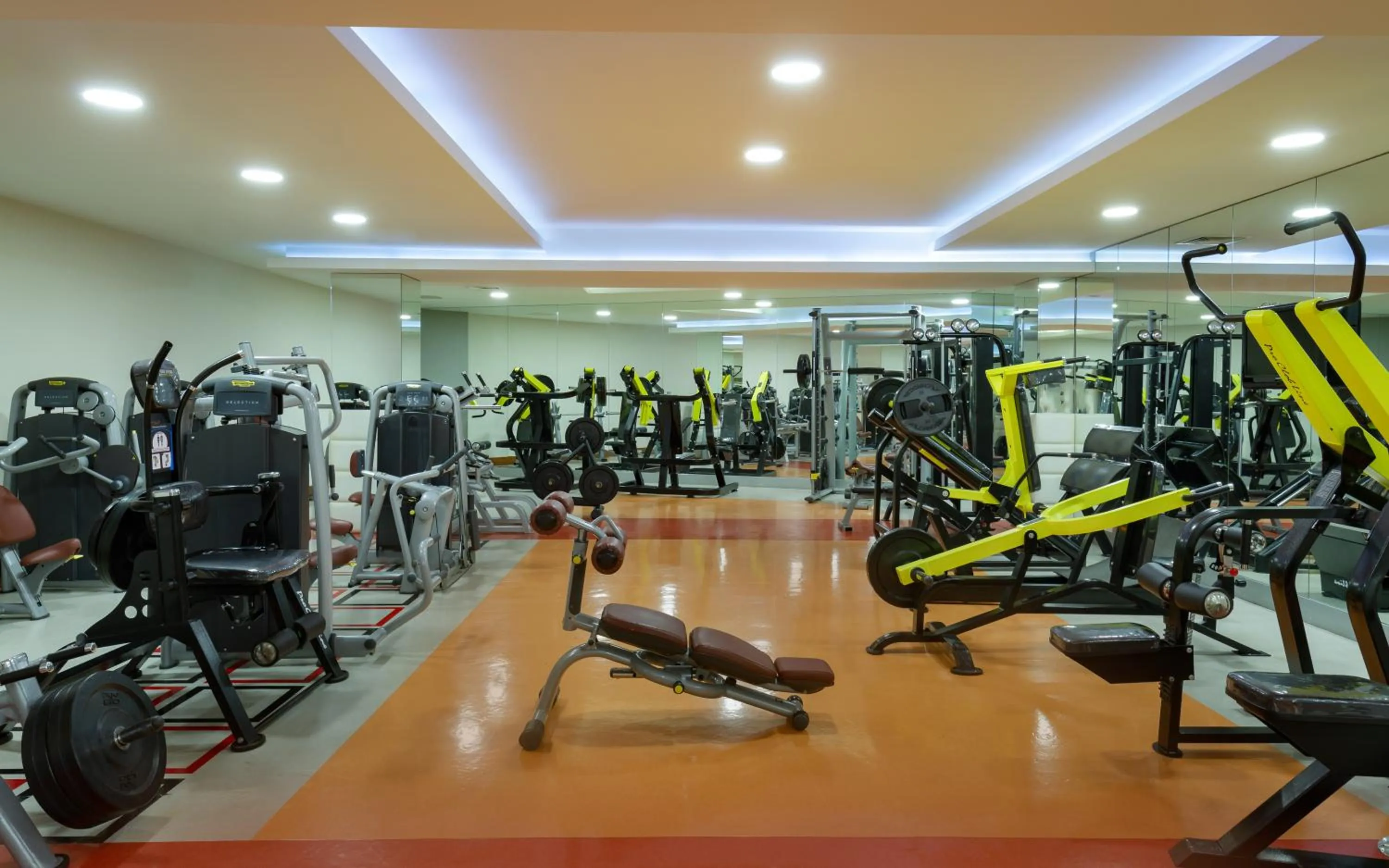 Spa and wellness centre/facilities in Badamdar Hotel and Residences