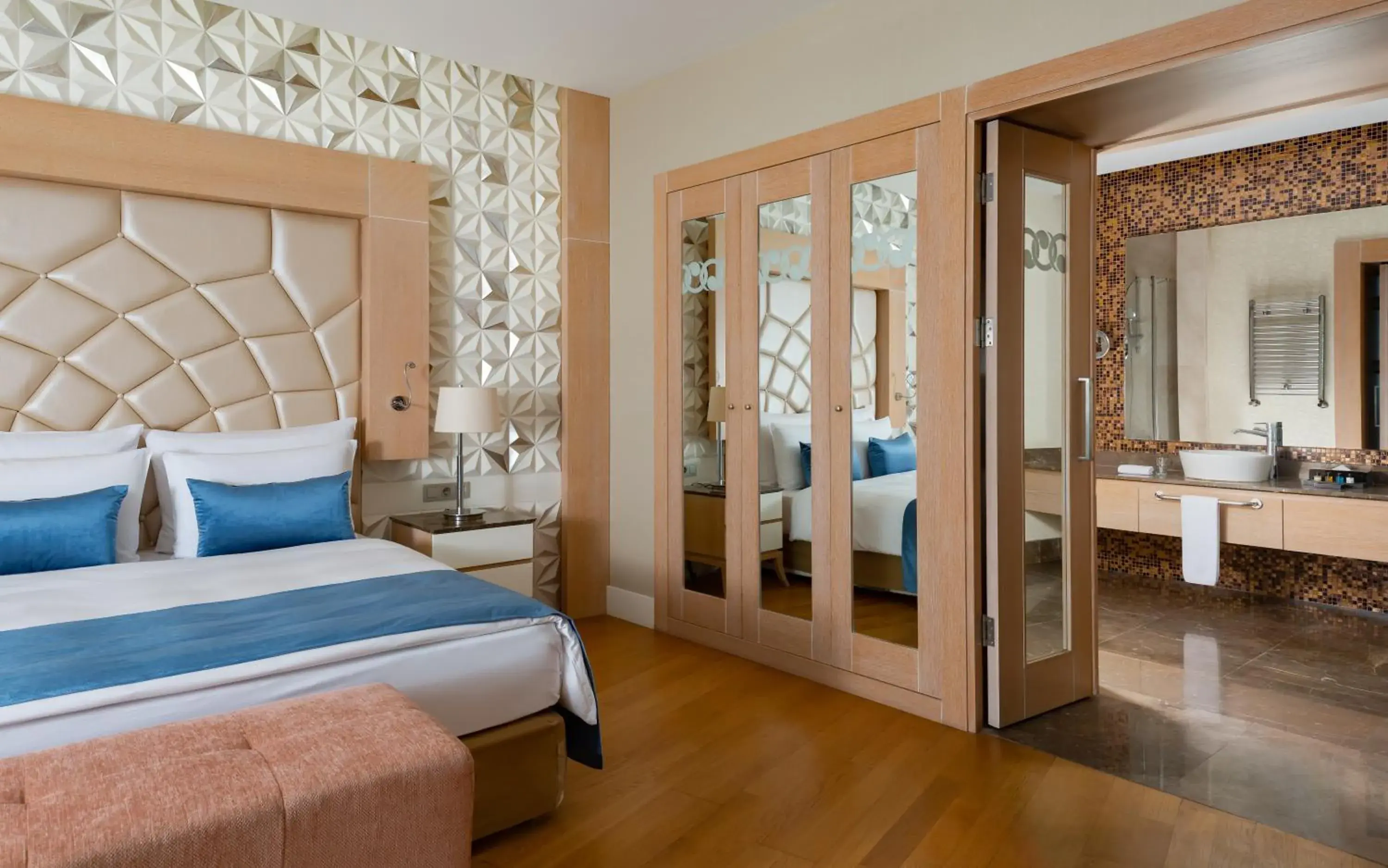 Bedroom, Bed in Badamdar Hotel and Residences Bedroom, Bed in Badamdar Hotel and Residences