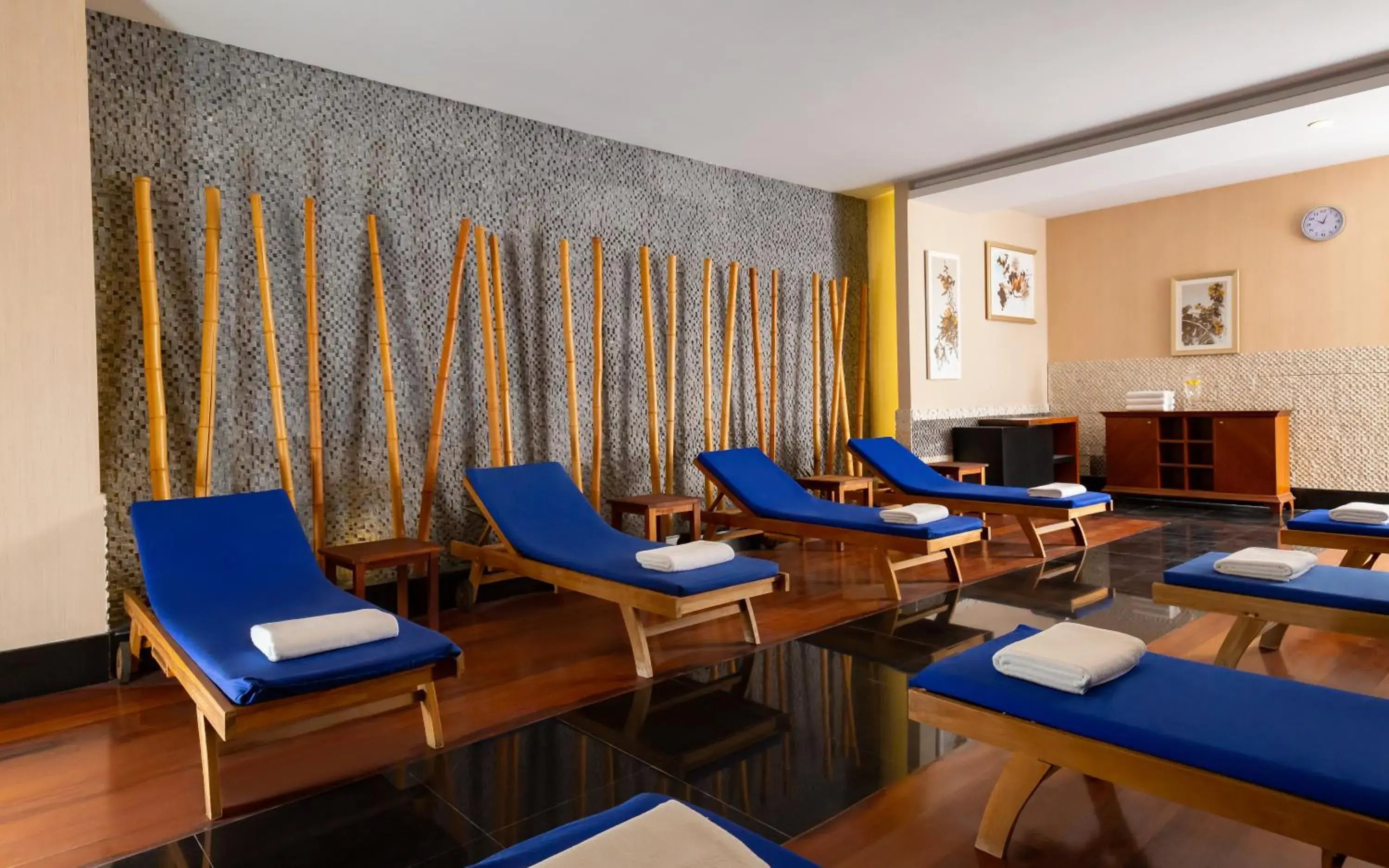 Spa and wellness centre/facilities in Badamdar Hotel and Residences Spa and wellness centre/facilities in Badamdar Hotel and Residences