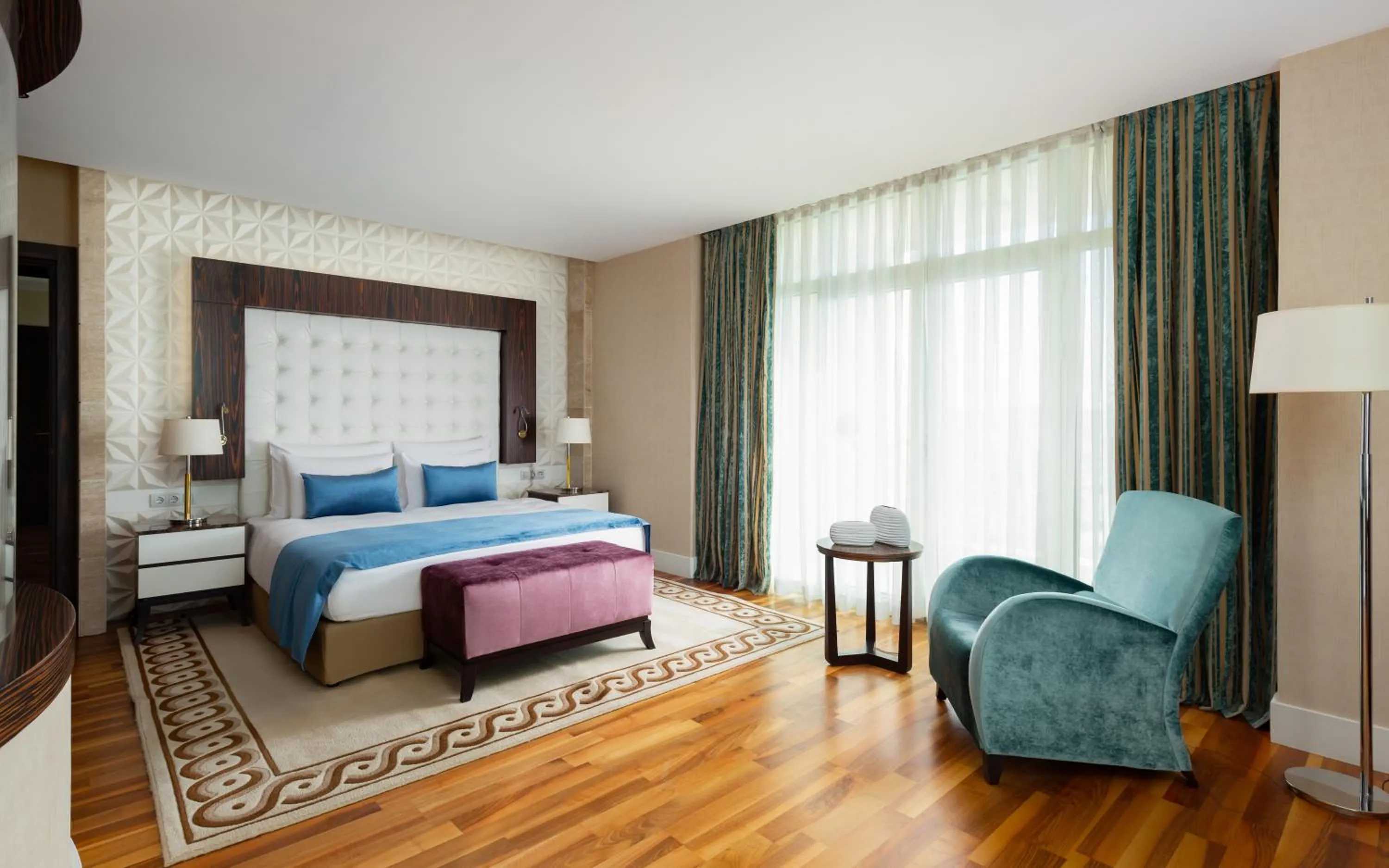 Bedroom, Bed in Badamdar Hotel and Residences