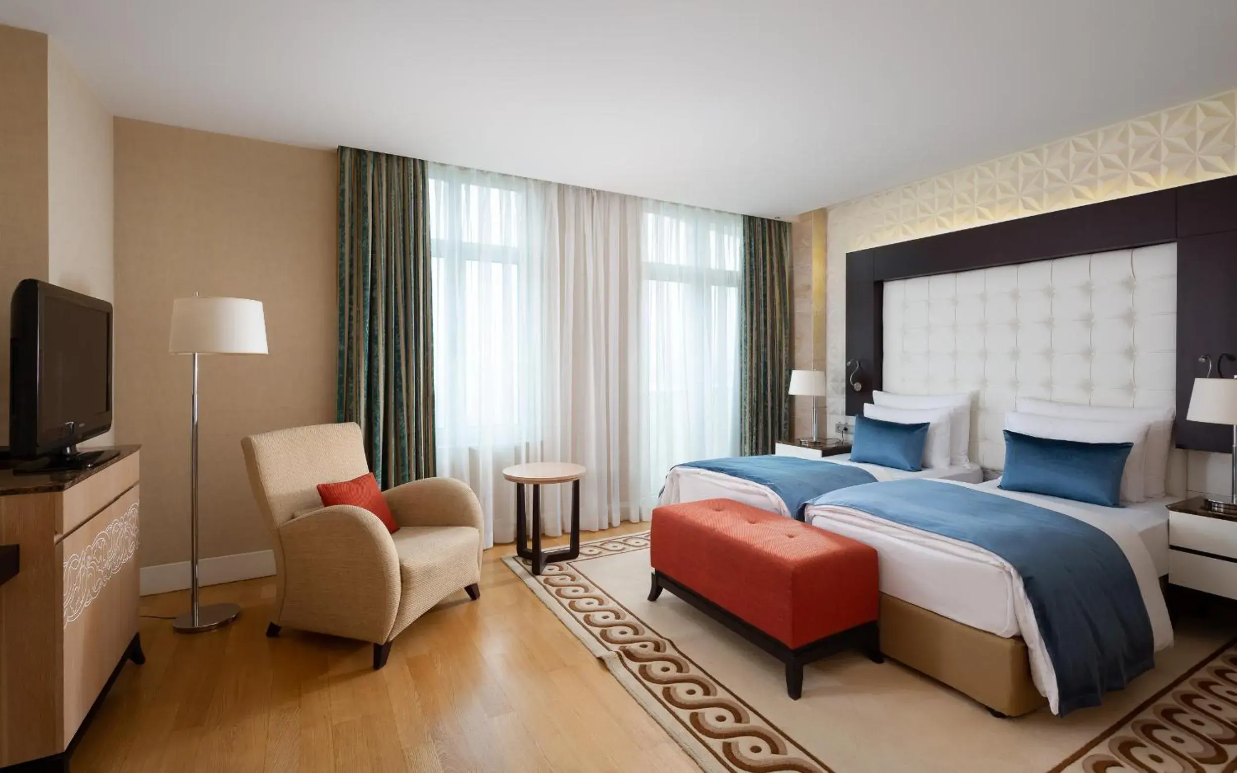 Bed in Badamdar Hotel and Residences Bed in Badamdar Hotel and Residences