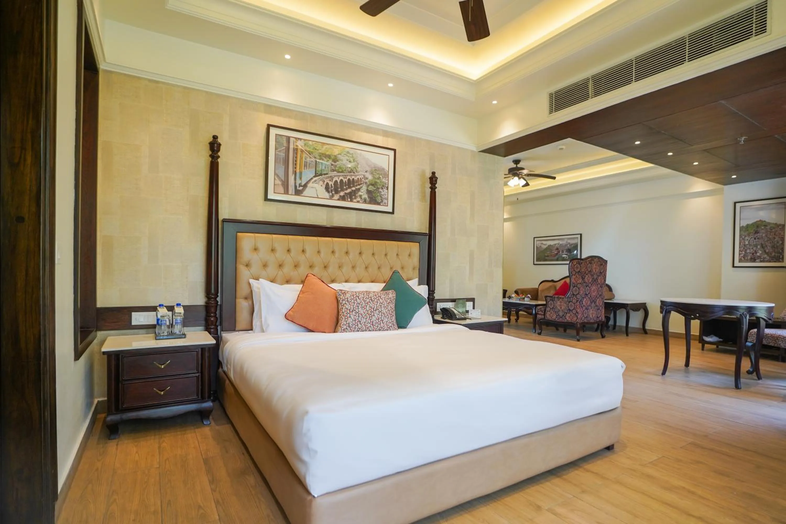 Bed in WelcomHeritage Parv Vilas Resort & Spa