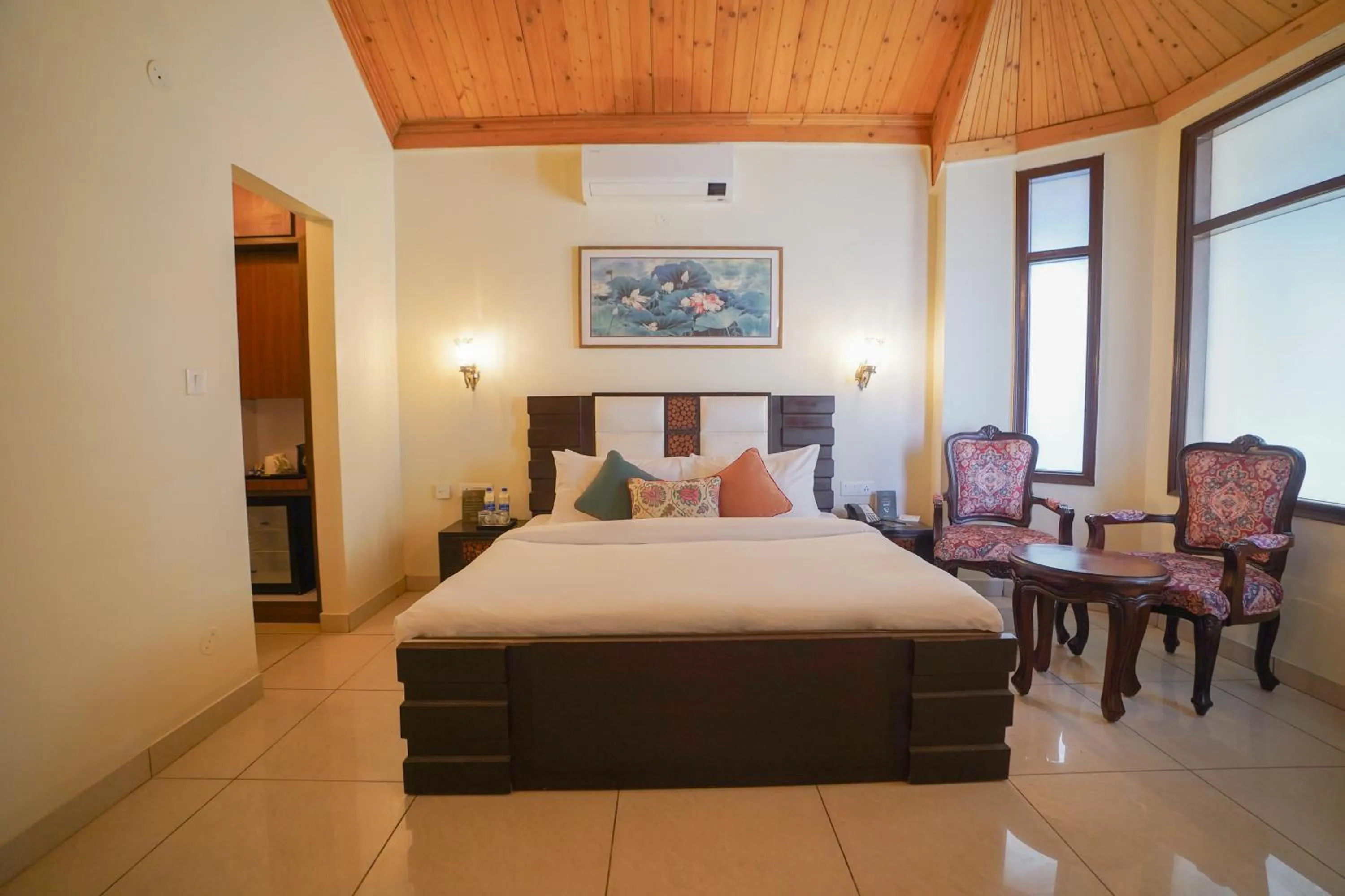 Bedroom, Bed in WelcomHeritage Parv Vilas Resort & Spa