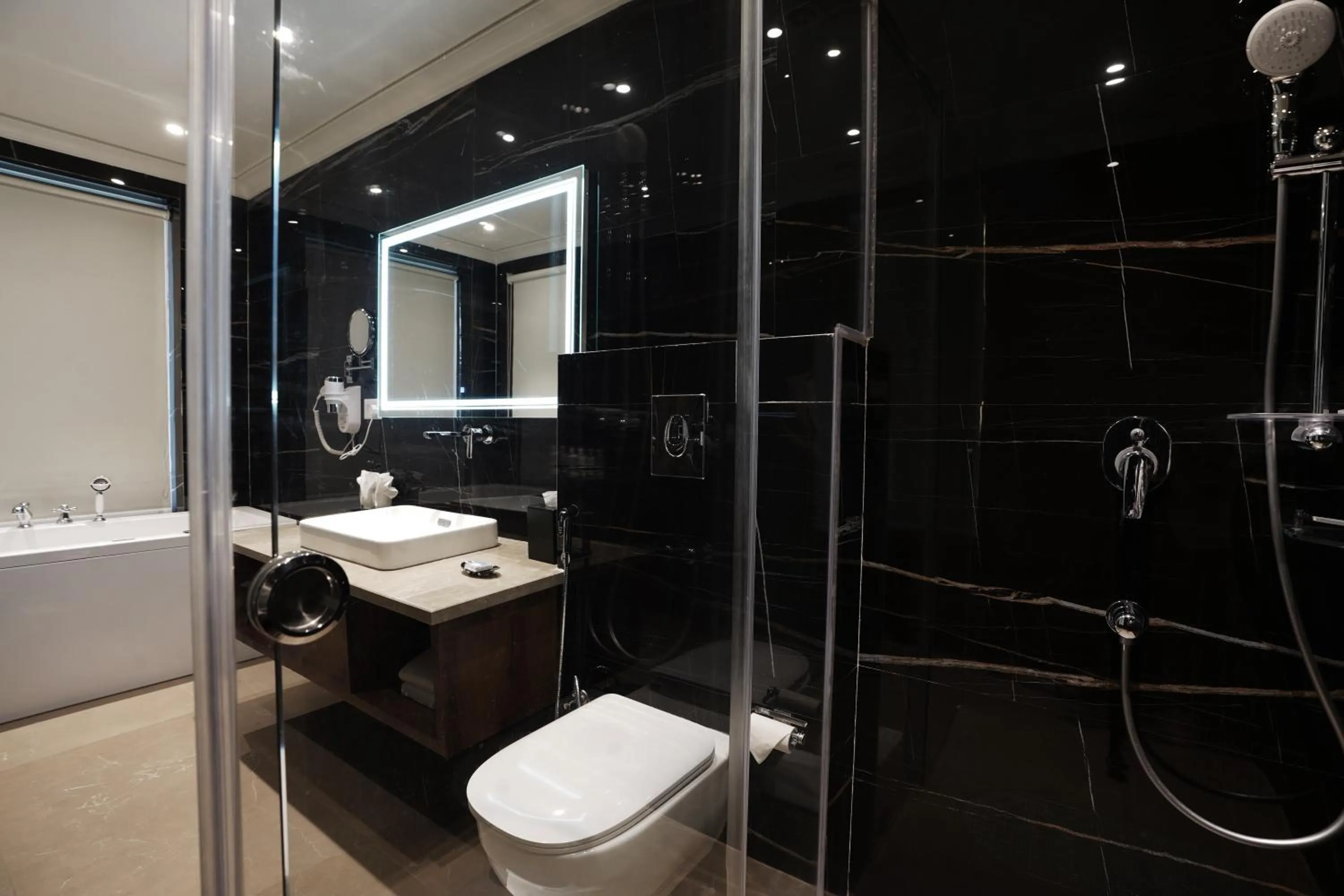 Shower in WelcomHeritage Parv Vilas Resort & Spa