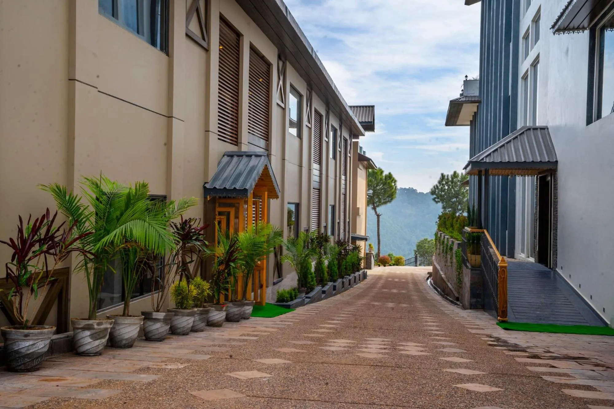 Property building in WelcomHeritage Parv Vilas Resort & Spa