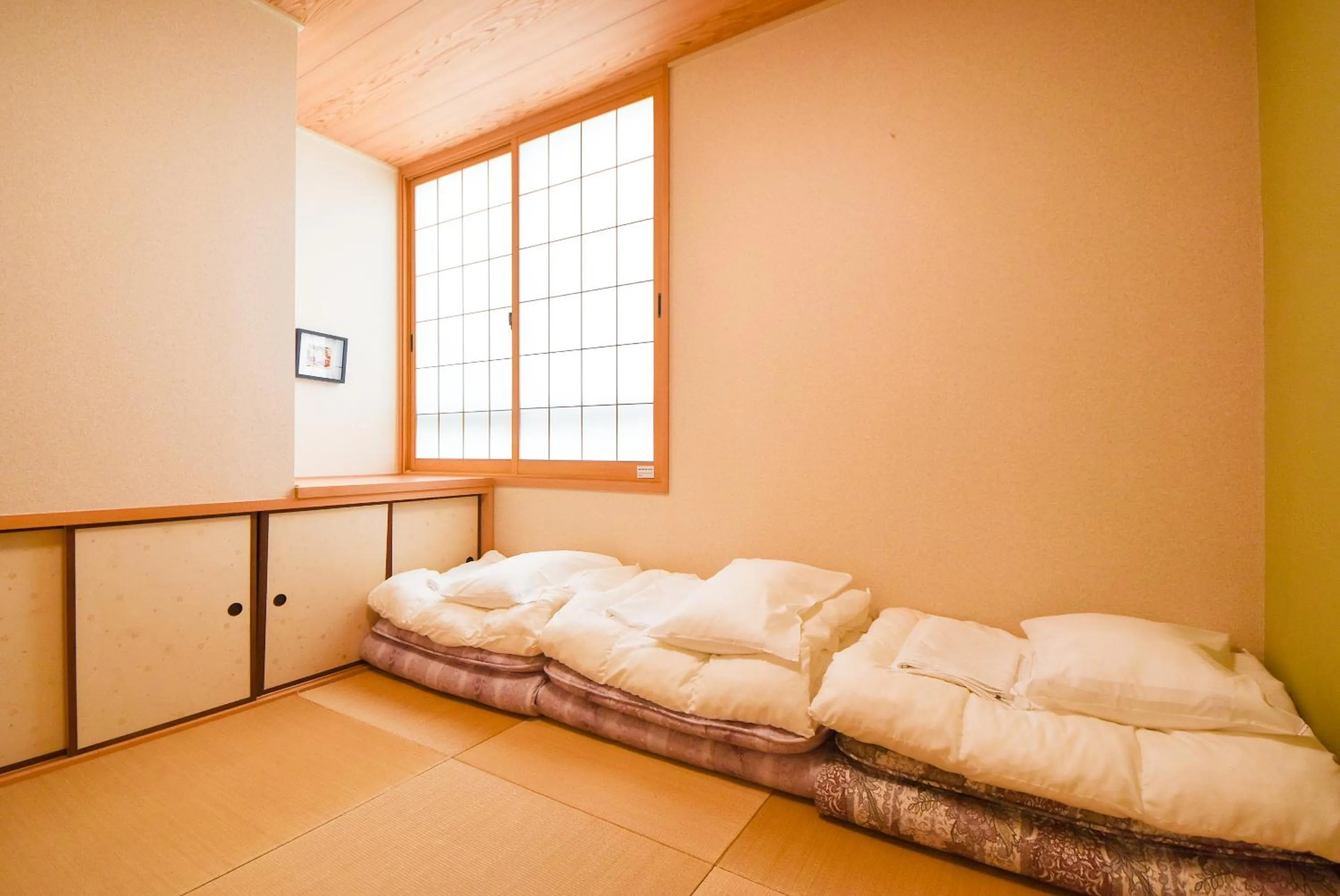 Photo of the whole room, Bed in Comfy Stay Sarusawaike