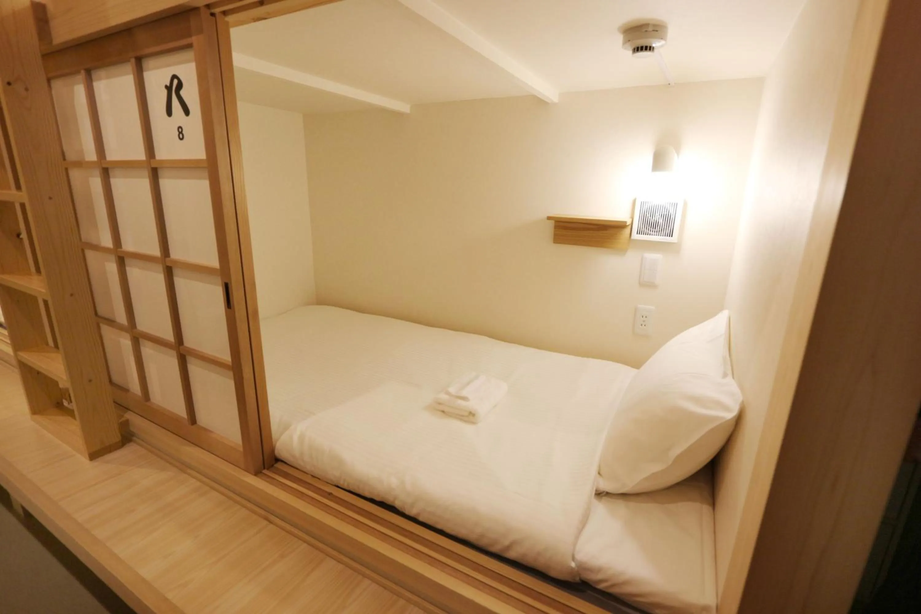 Bedroom, Bed in Comfy Stay Sarusawaike