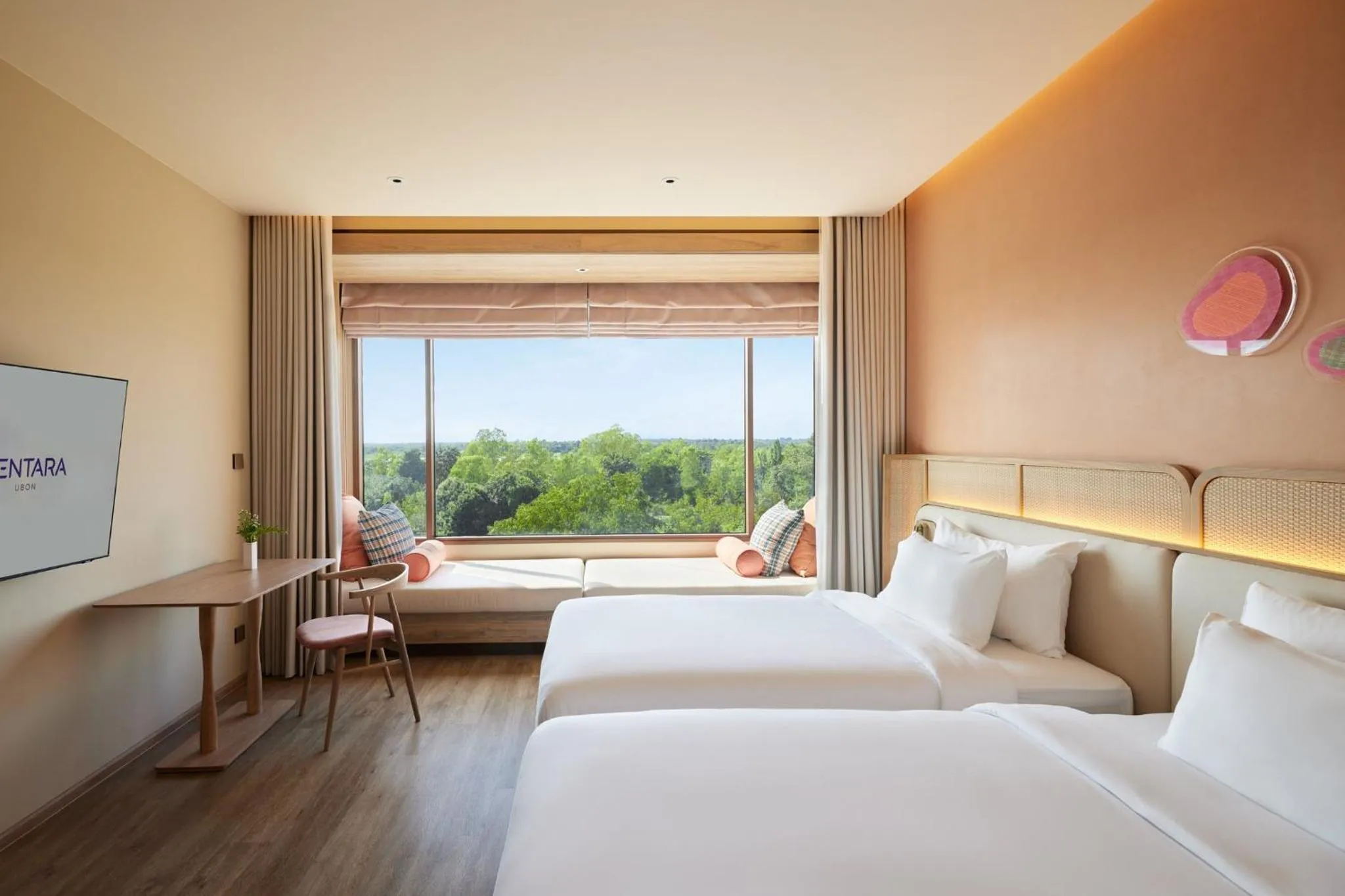 Photo of the whole room, Bed in Centara Ubon