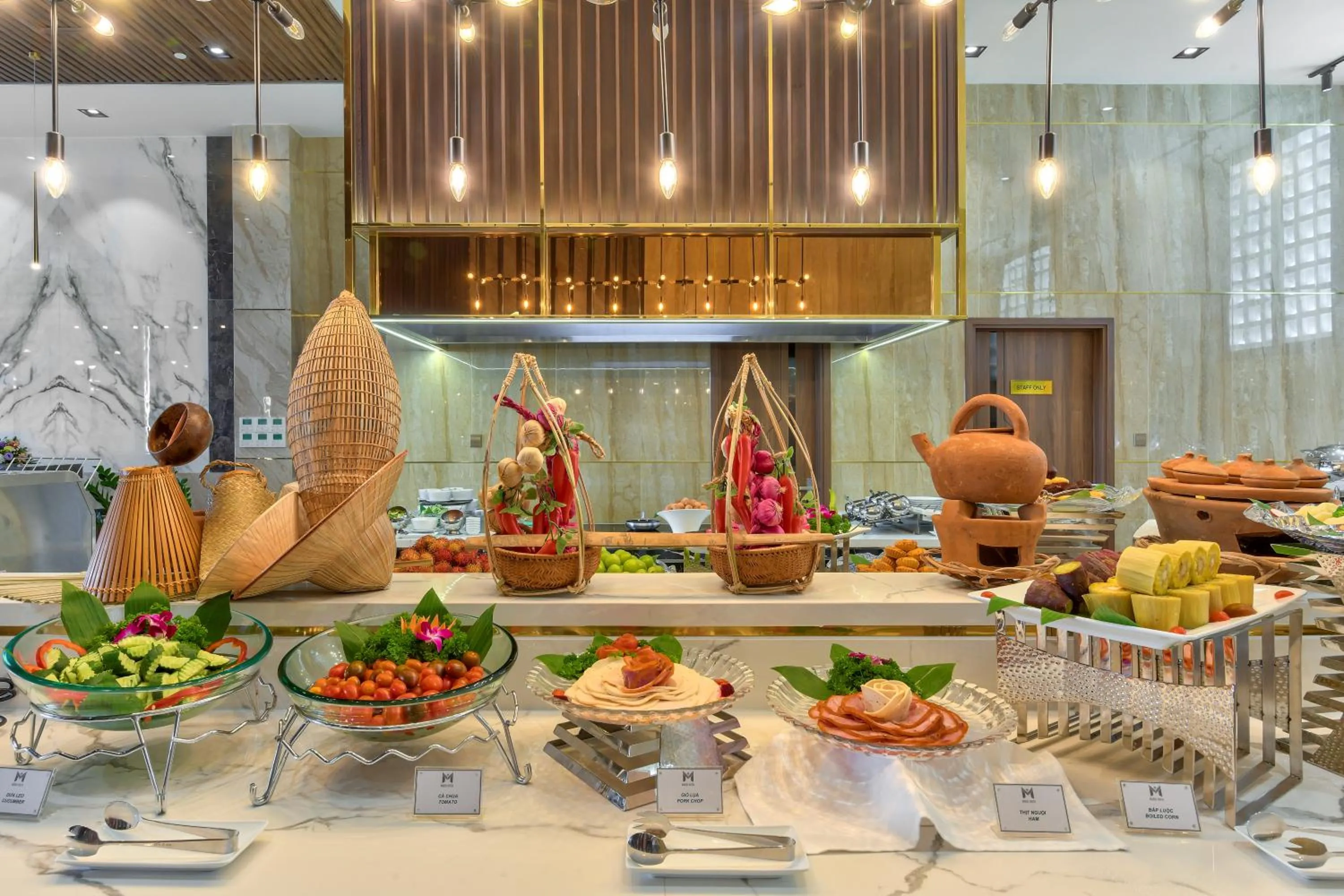 Buffet breakfast in Maris Hotel Nha Trang