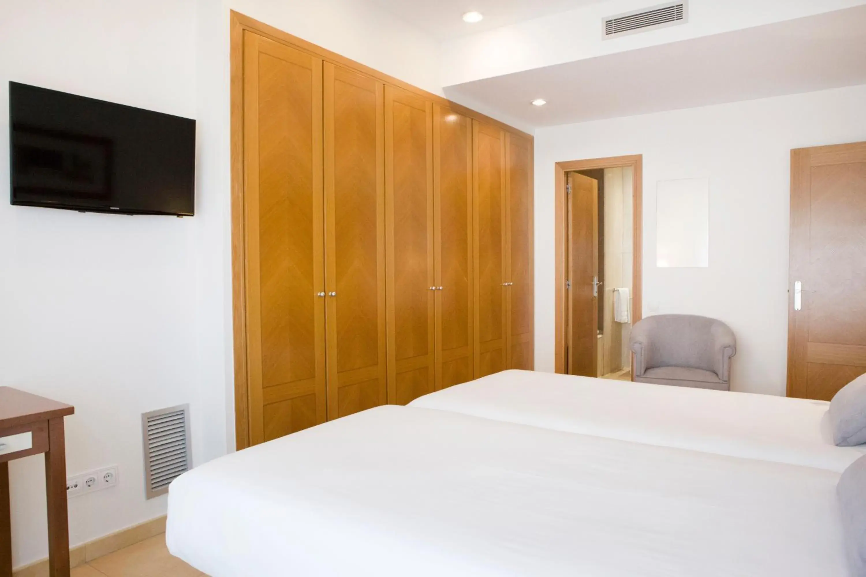 Superior Two-Bedroom Apartment (2 Adults + 2 children) in Aparthotel Albufera Superior Two-Bedroom Apartment (2 Adults + 2 children) in Aparthotel Albufera