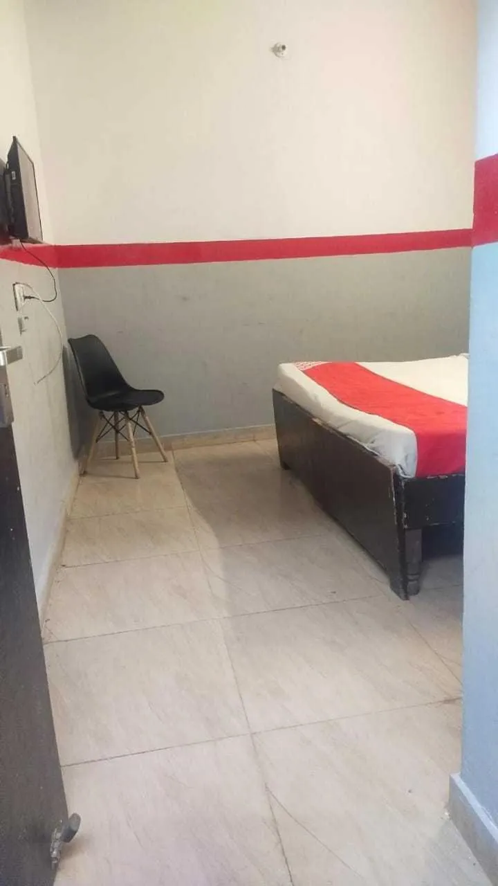 Bedroom, Bed in Hotel O KL khari Near Ashoka Park Mein Metro