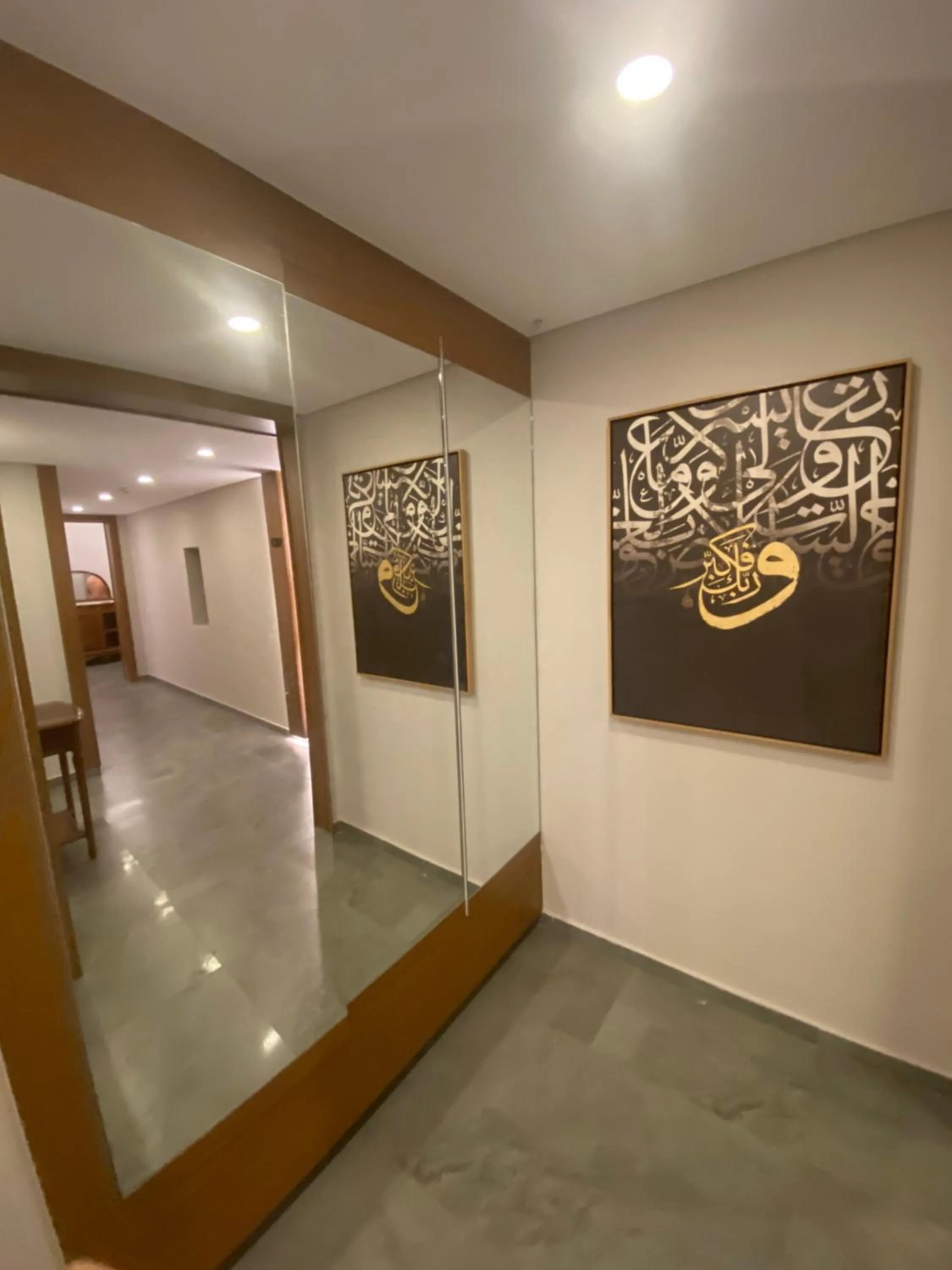 Property building in Maison 7