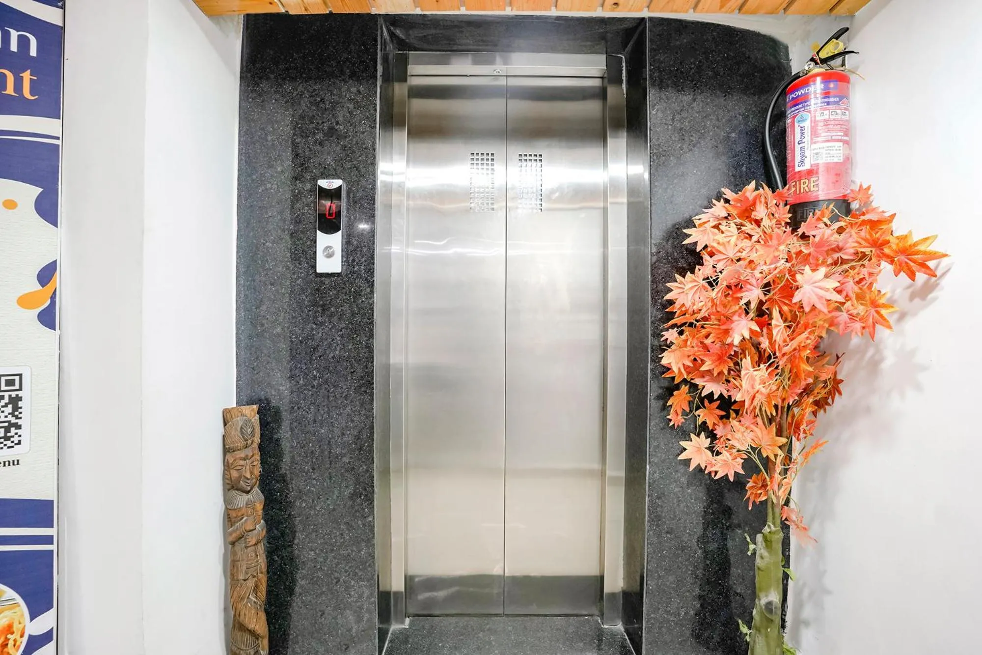 elevator in FabHotel Vrundavan, Athwa