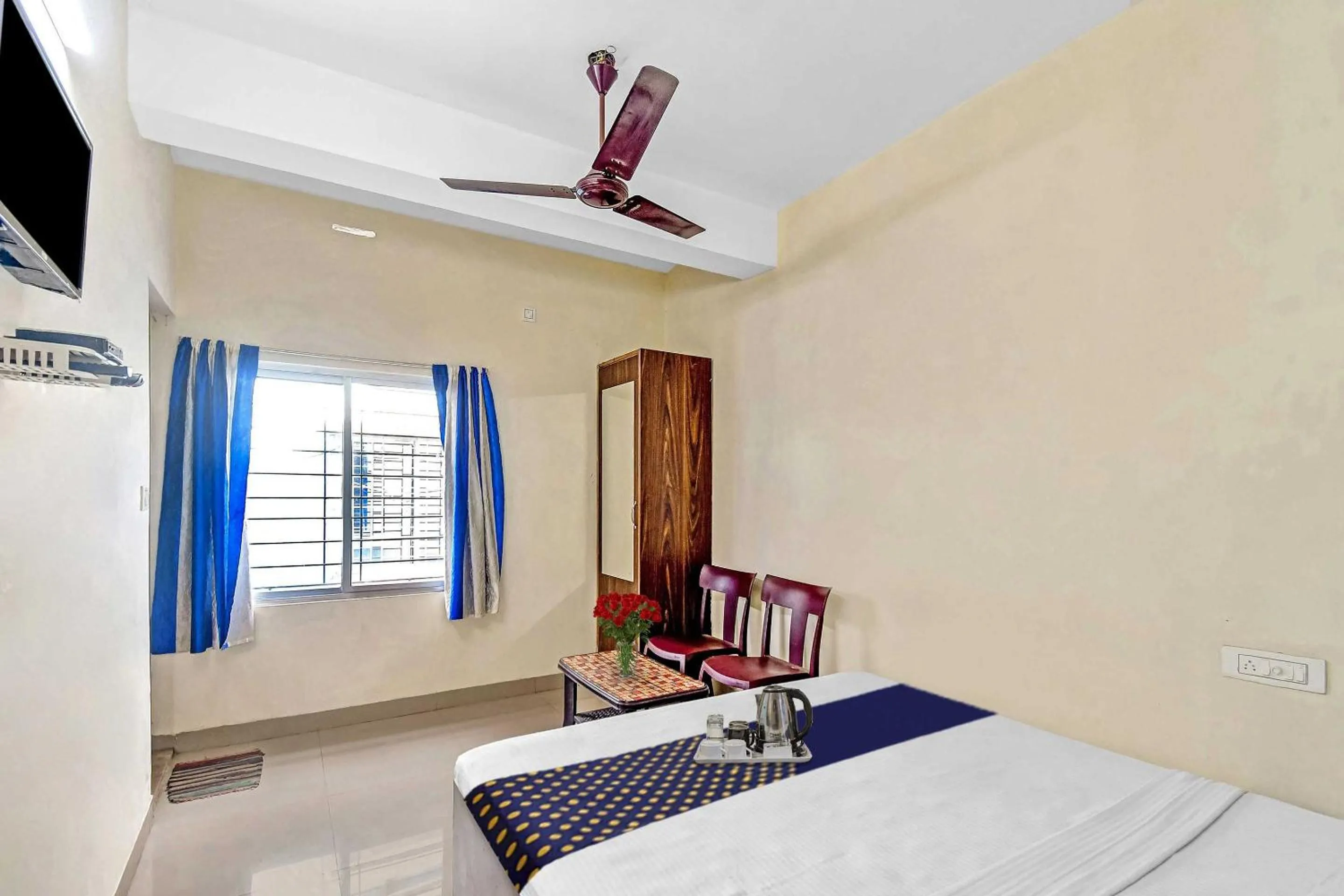 Bedroom in Hotel O MAITY RESIDENCY