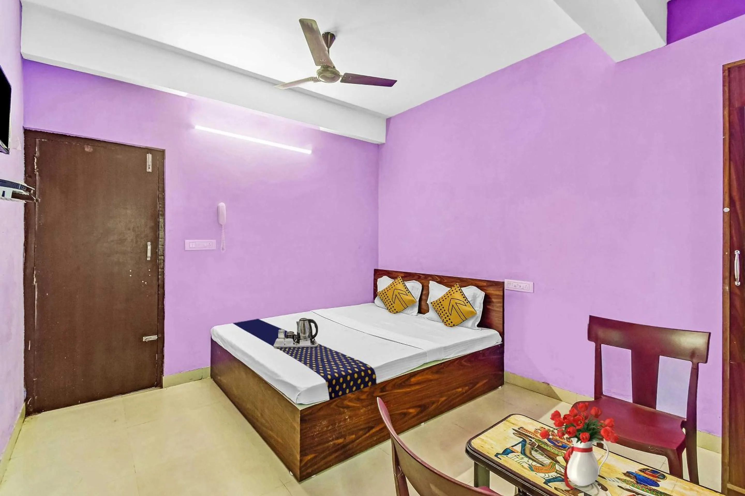 Bedroom in Hotel O MAITY RESIDENCY