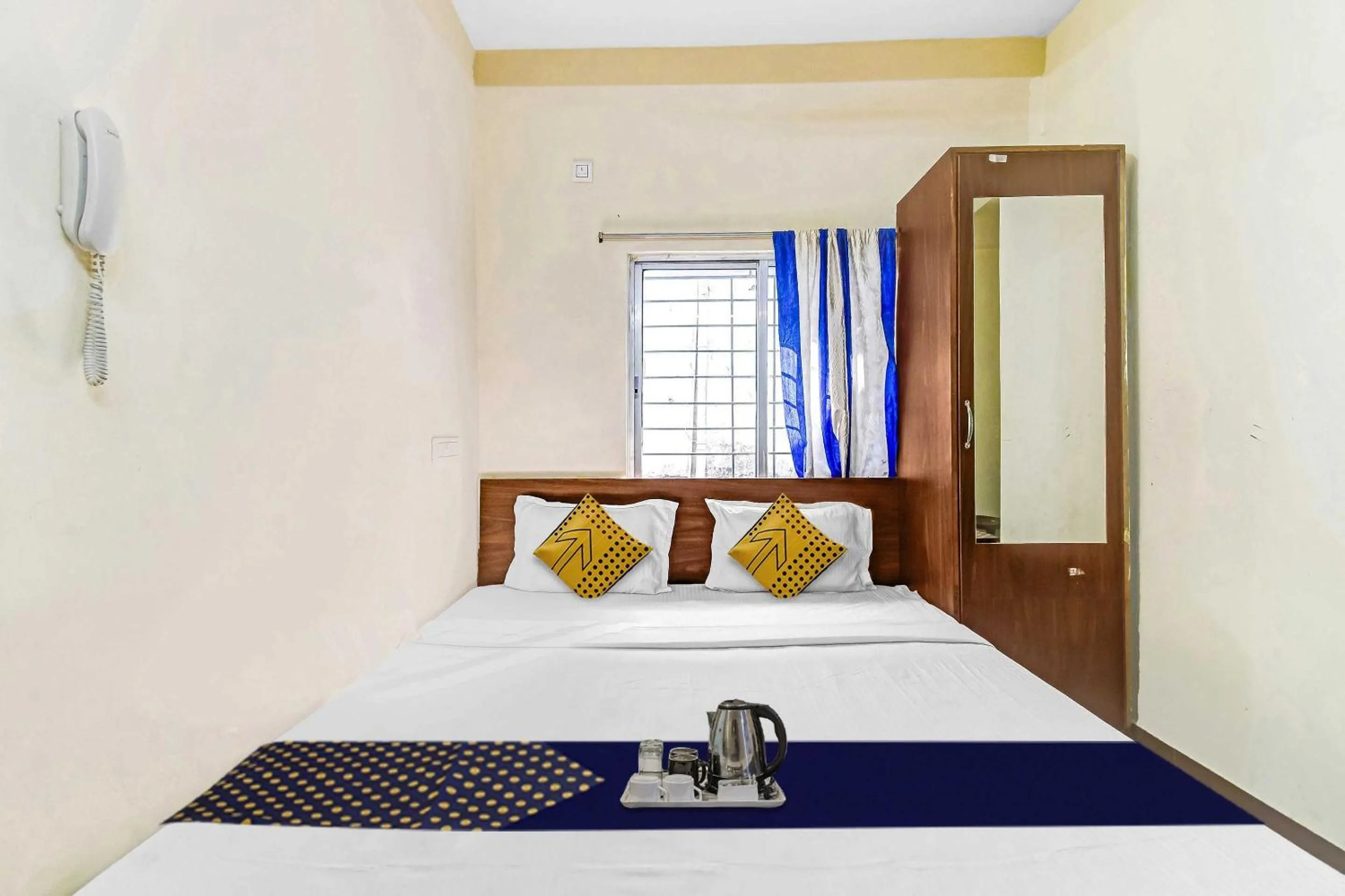 Bedroom in Hotel O MAITY RESIDENCY