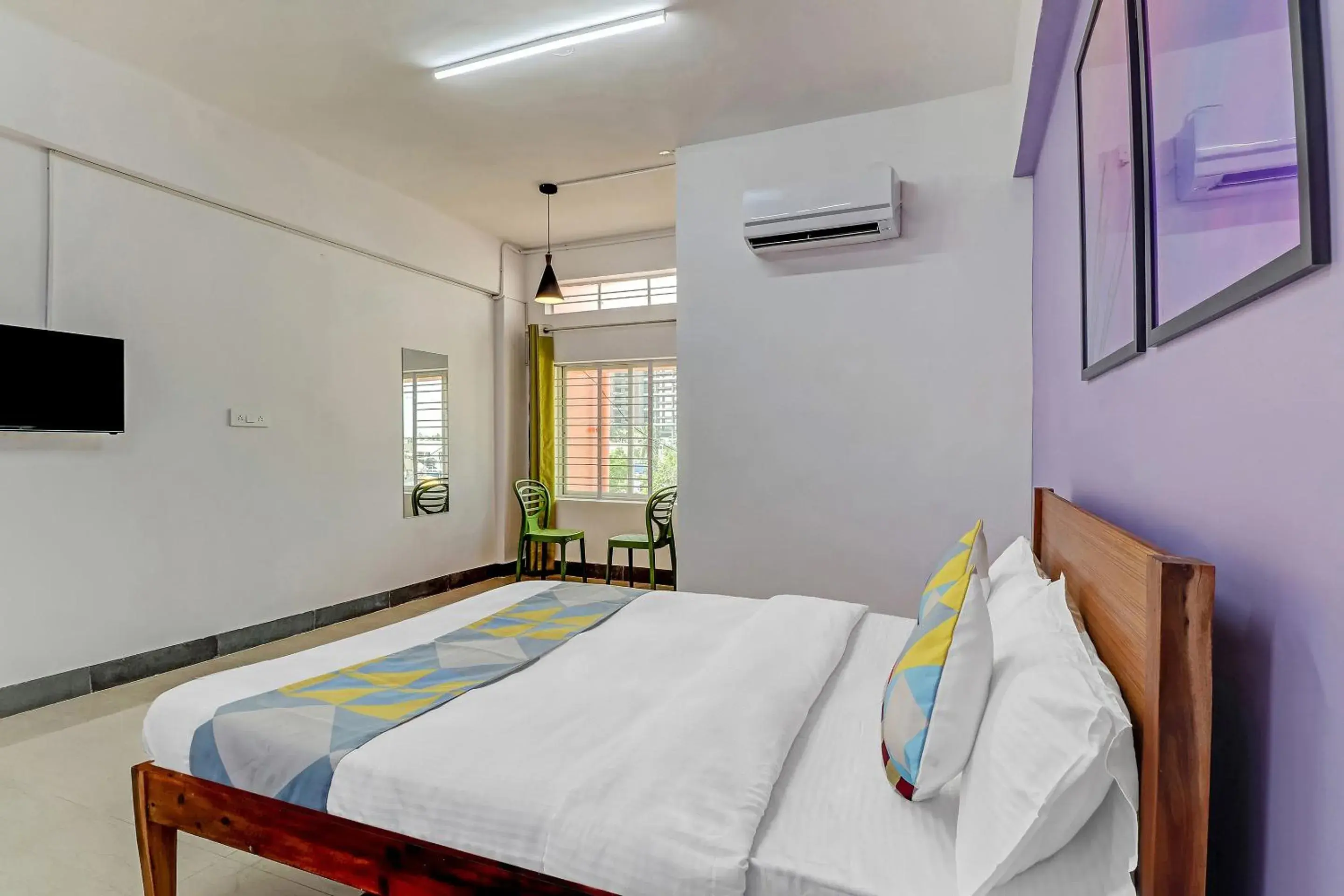 Standard Double Room - single occupancy in Super Capital O Elite Stay Jp Nagar Near SRI SATHYA GANAPATHI SHIRDI SAIBABA Temple Standard Double Room - single occupancy in Super Capital O Elite Stay Jp Nagar Near SRI SATHYA GANAPATHI SHIRDI SAIBABA Temple
