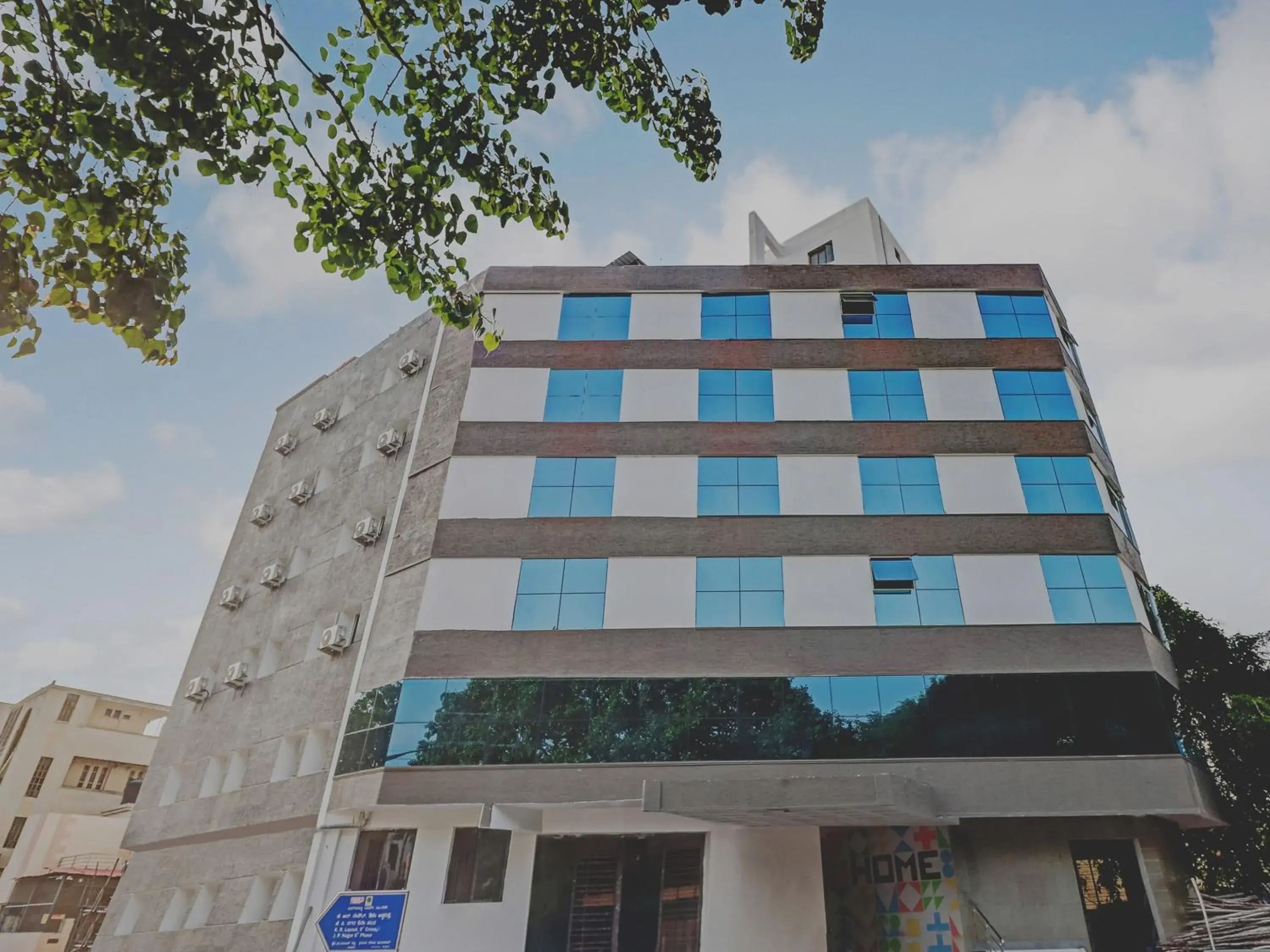 Capital O Elite Stay Jp Nagar Near SRI SATHYA GANAPATHI SHIRDI SAIBABA Temple Capital O Elite Stay Jp Nagar Near SRI SATHYA GANAPATHI SHIRDI SAIBABA Temple