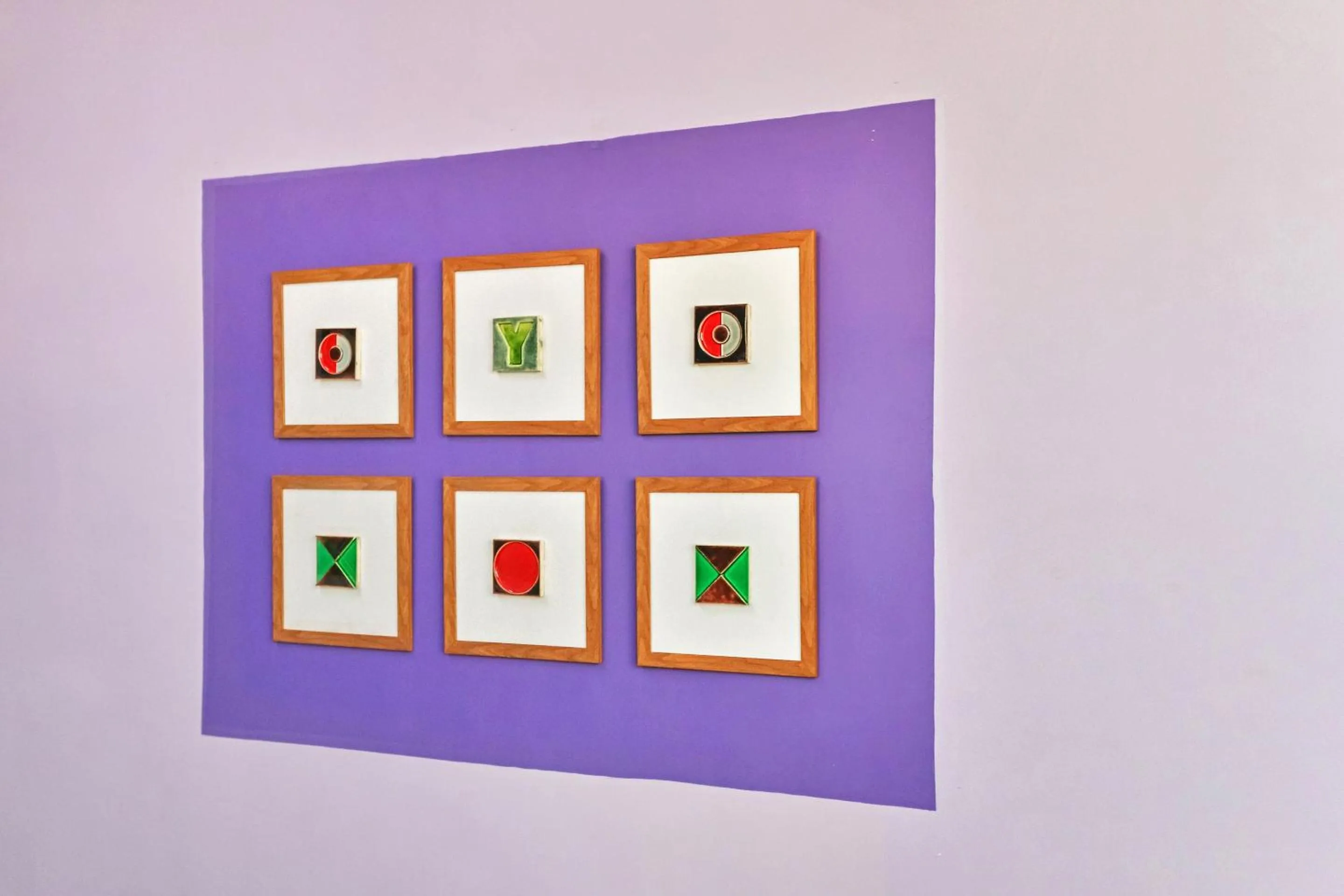 Lobby or reception in Capital O Elite Stay Jp Nagar Near SRI SATHYA GANAPATHI SHIRDI SAIBABA Temple