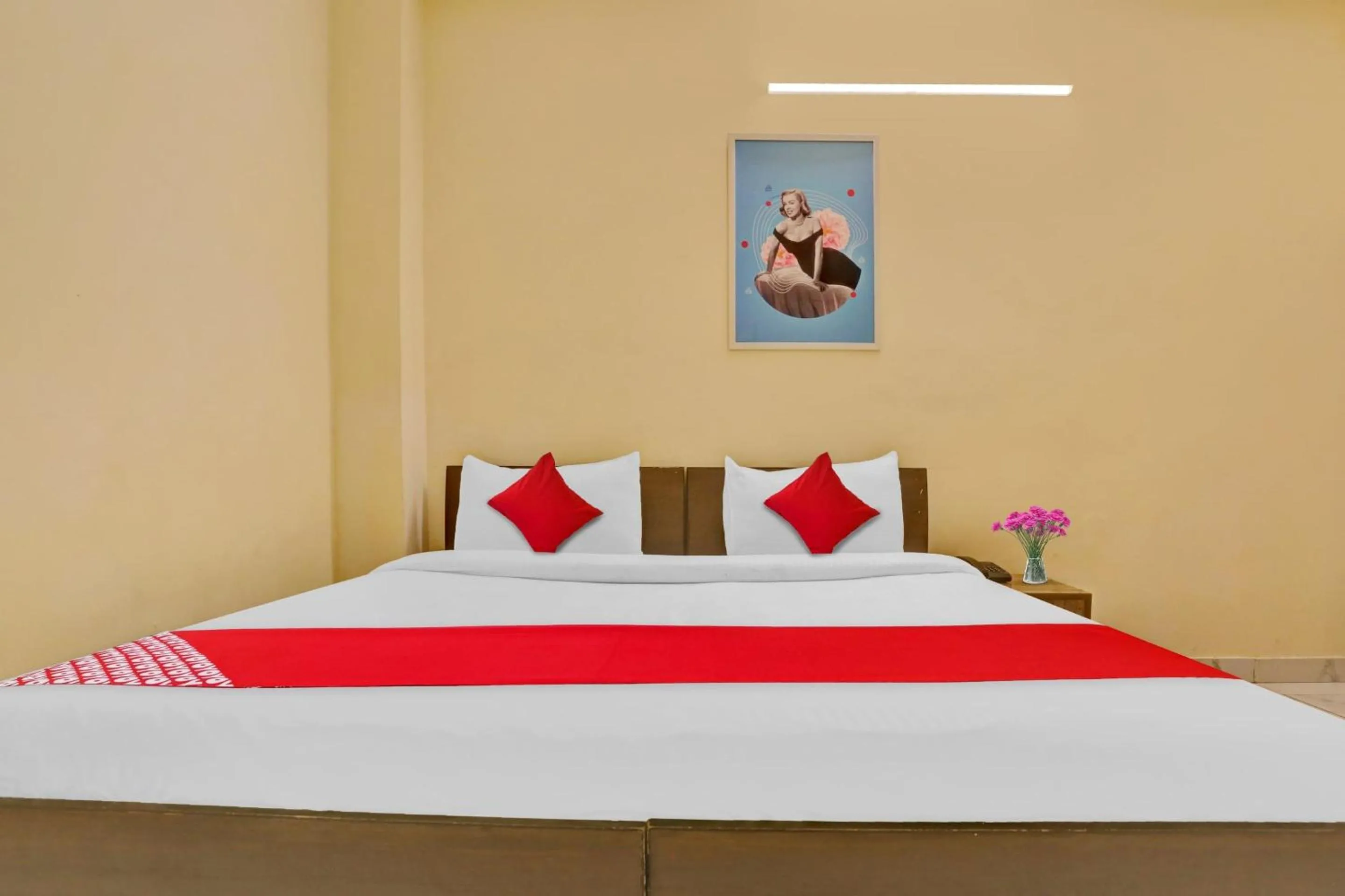 Bedroom, Bed in Hotel O Raas Near Hira Sweet