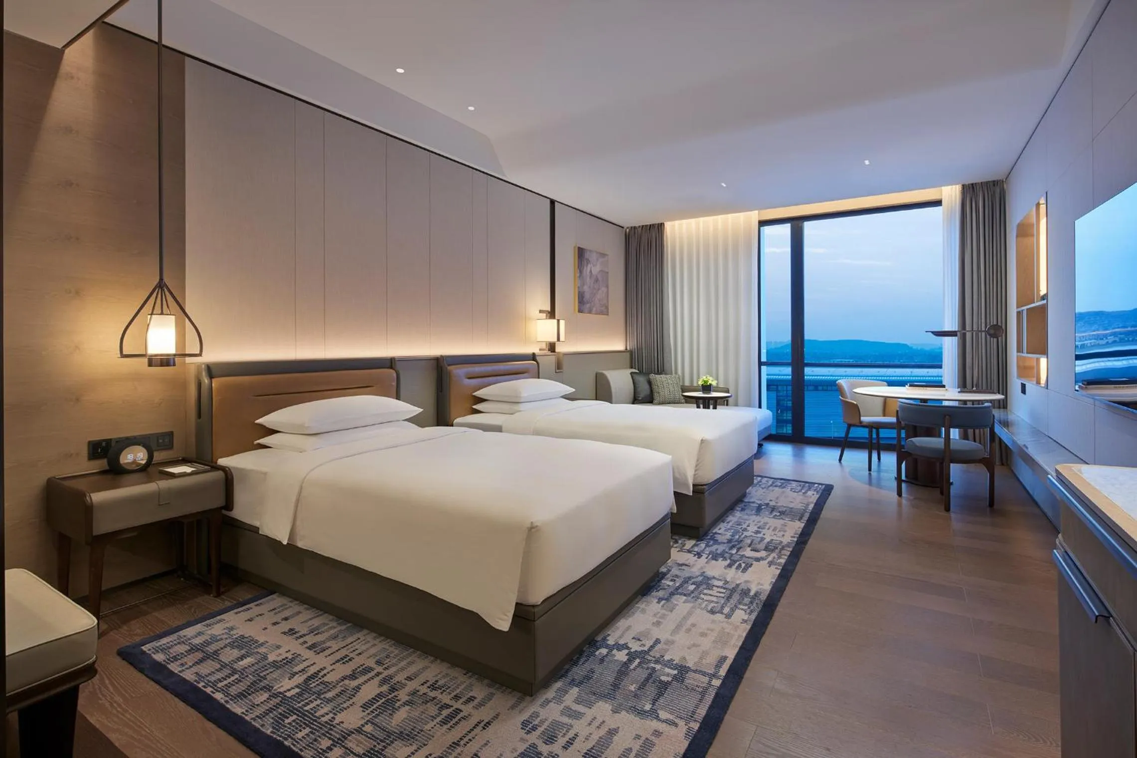 Bed in Hyatt Regency Hangzhou International Airport